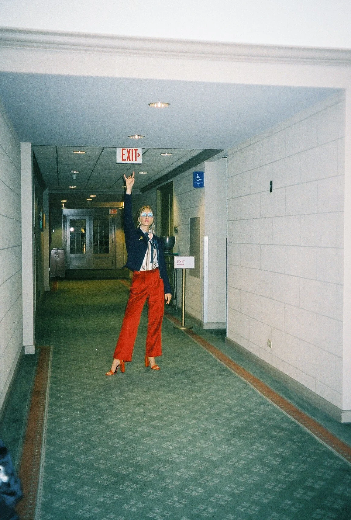 035.jpg