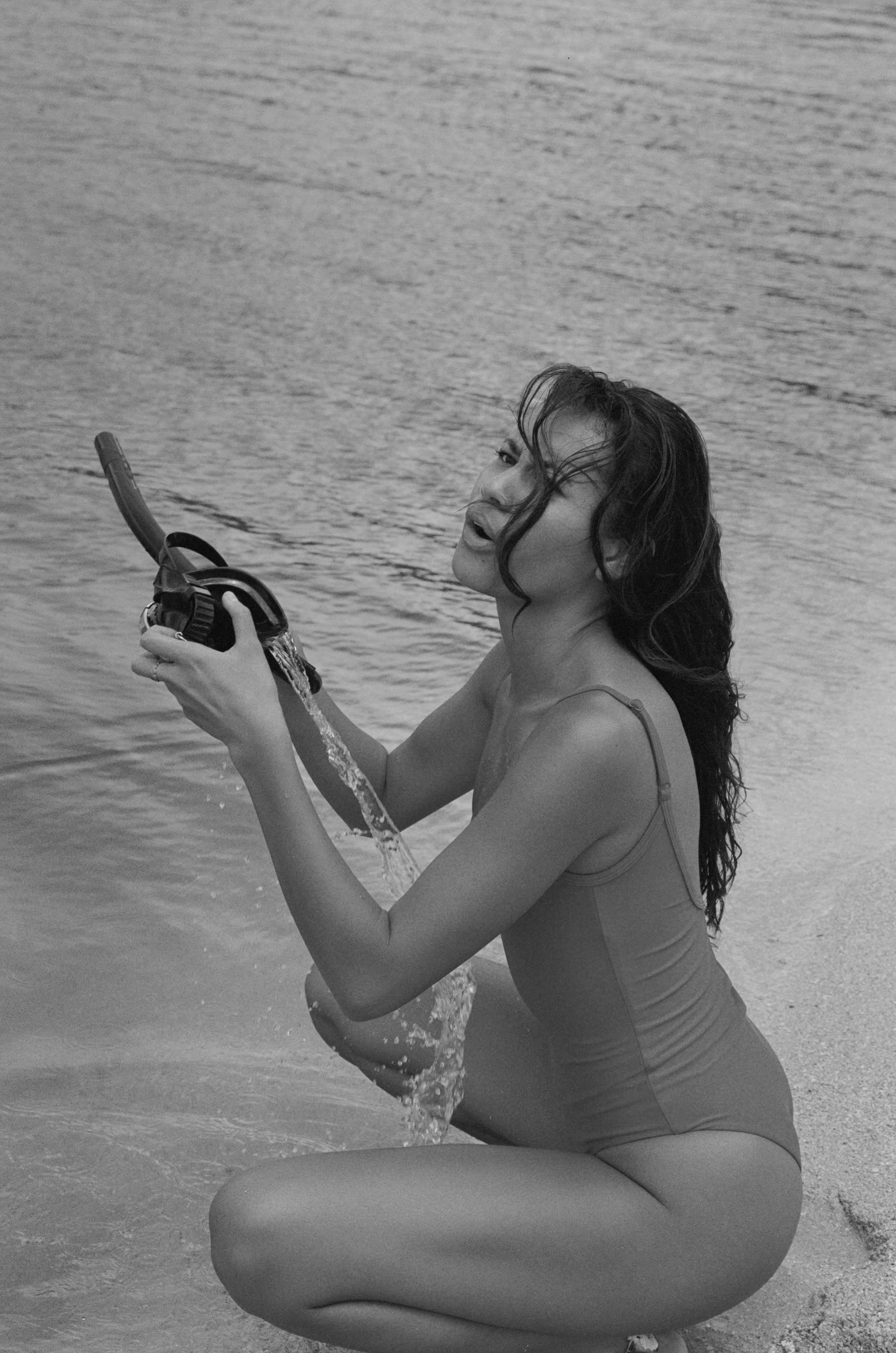 11602-5-034bnw copy.jpg