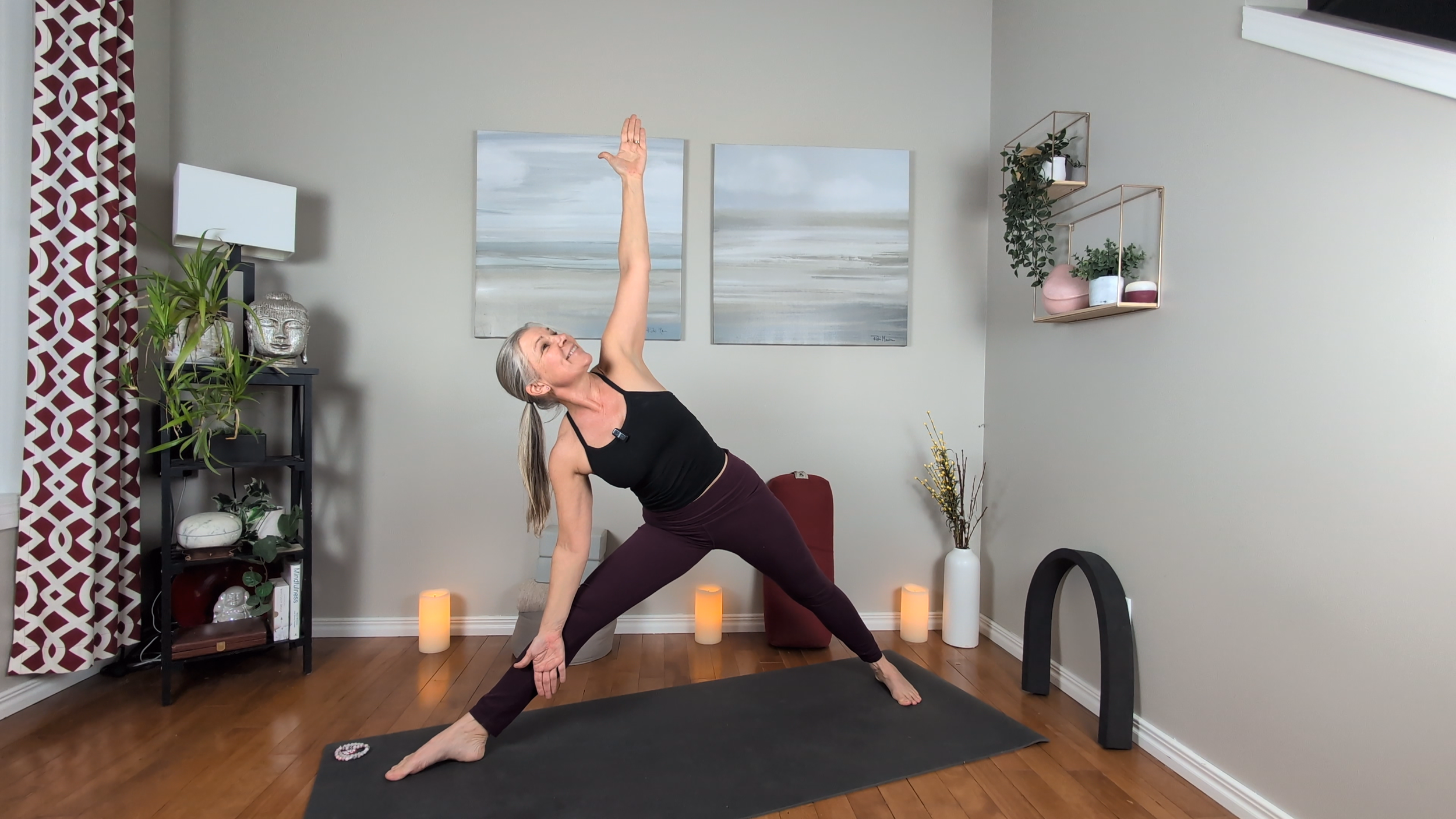 YogaBasics_GVF_L7_Image_Trikanasana.png