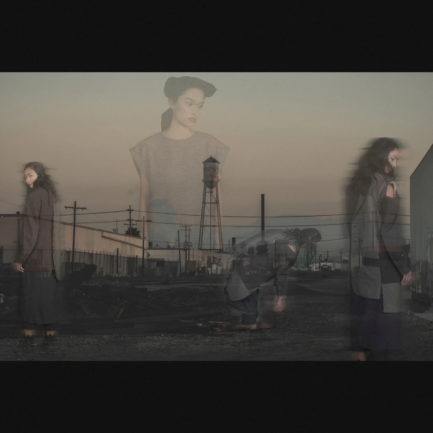 EVOLUTION HALFWAY

Image: Division of Learning, 2020-2022

CONCEPT

The inevitability of class divide as a universal evolutionary feature in the reality of limited resources, despite behavioral, political, or technological advancements.&nbsp;&nbsp;

