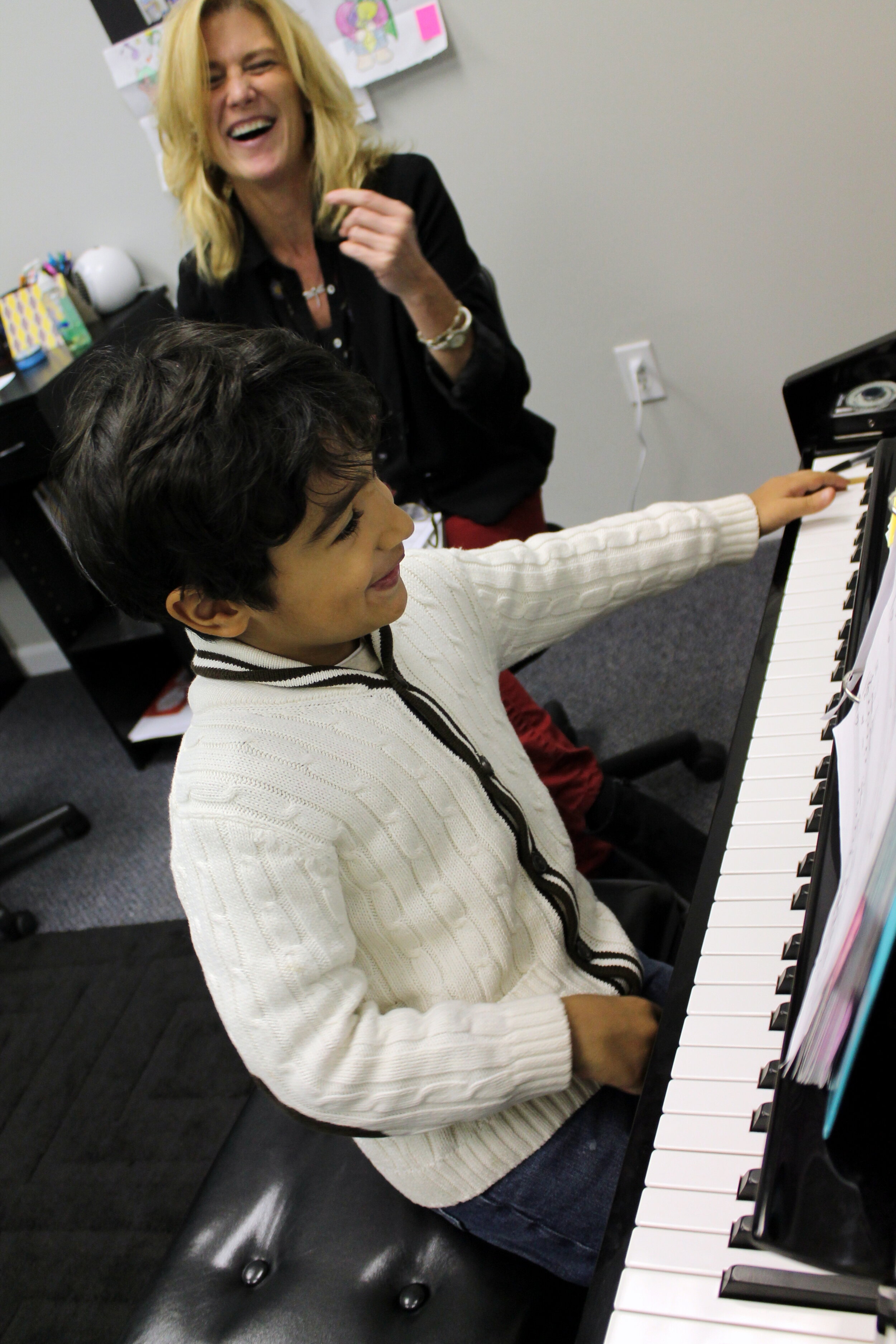 Piano Lessons in VA and MI | Expressions Music Academy