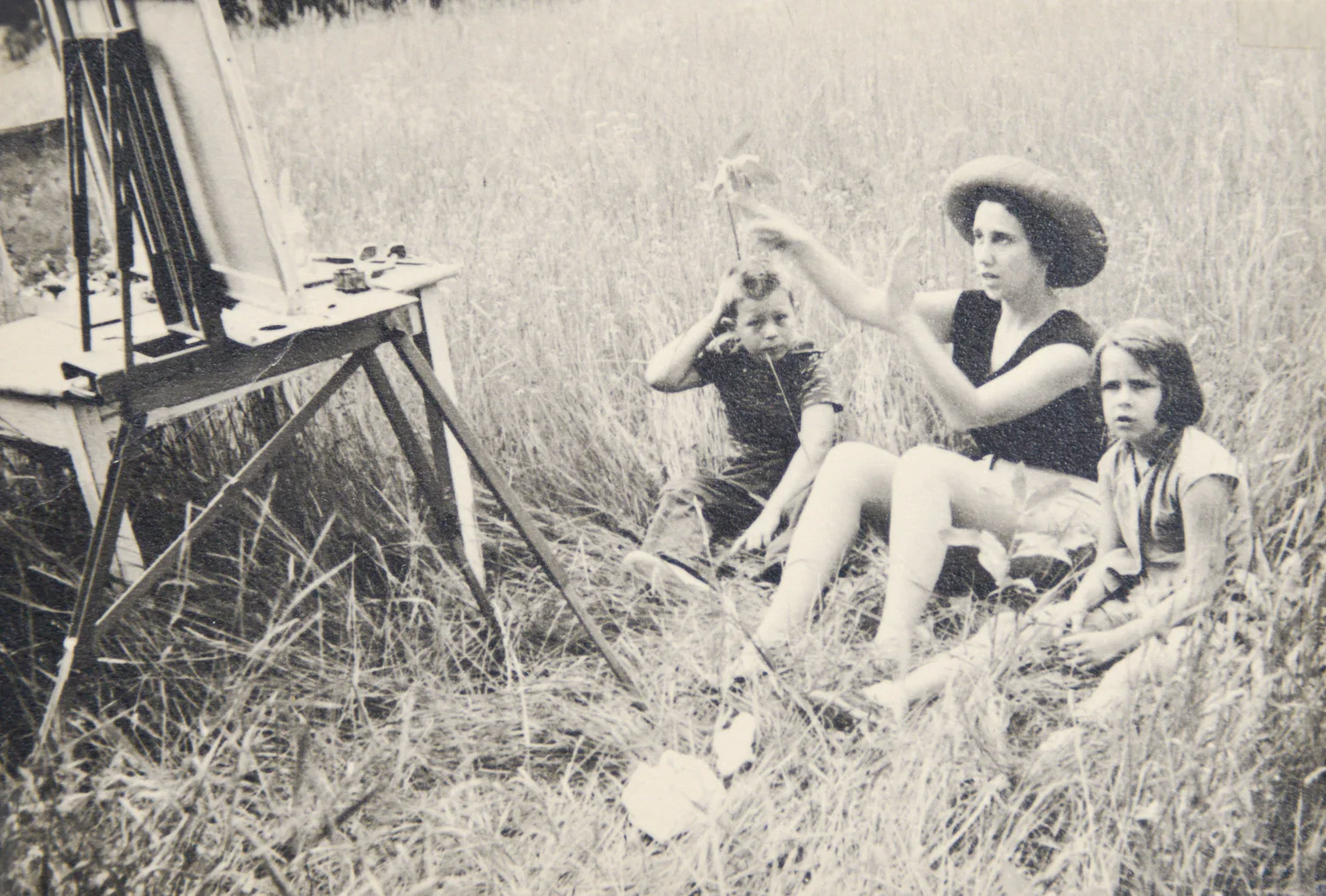 Avital painting at the farm
