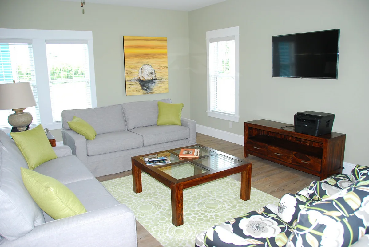 1st Floor Living Room