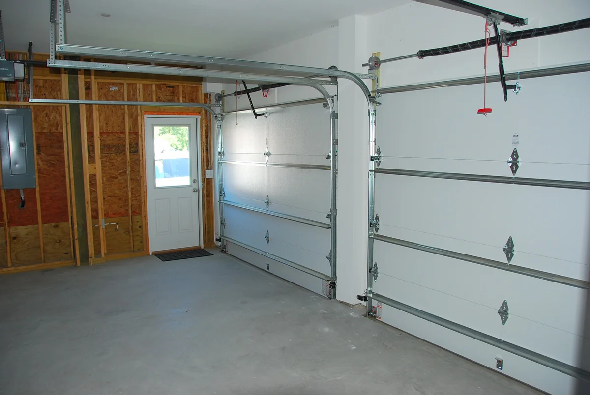 Private 2-Car Garage