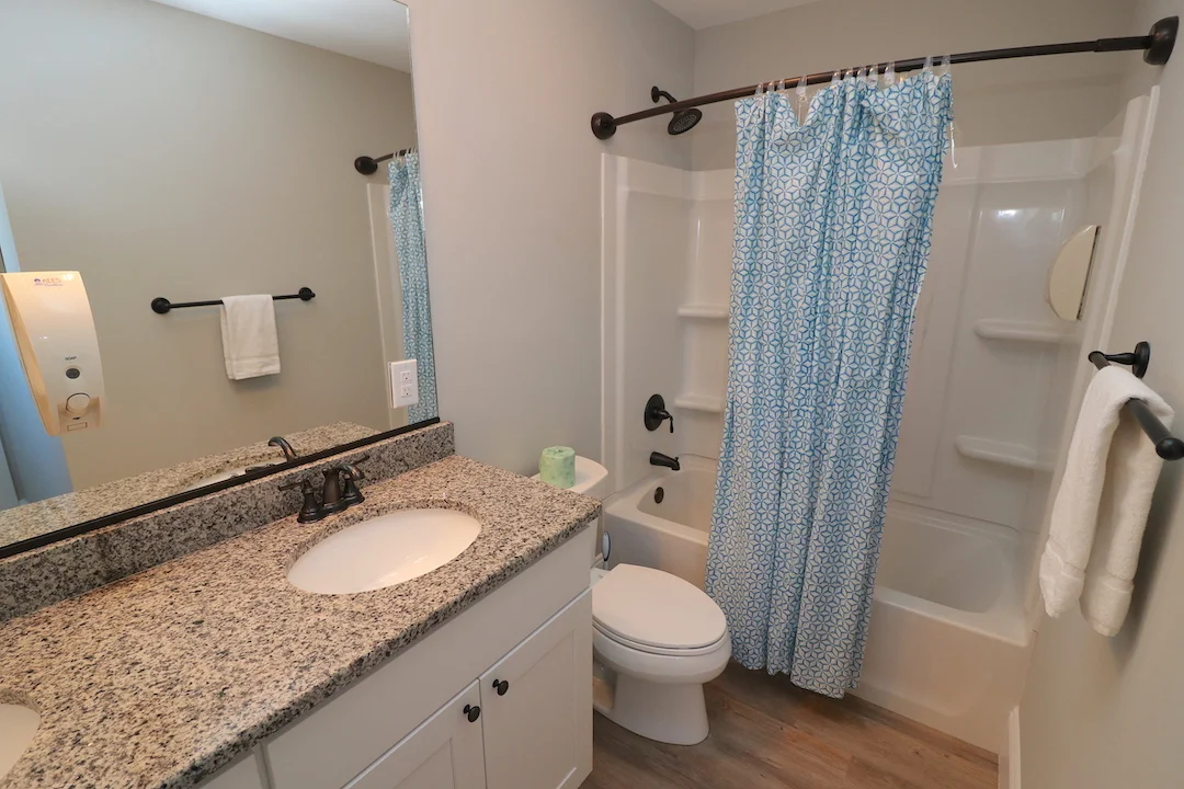 Connecting Bathroom to Queen Master Bedroom