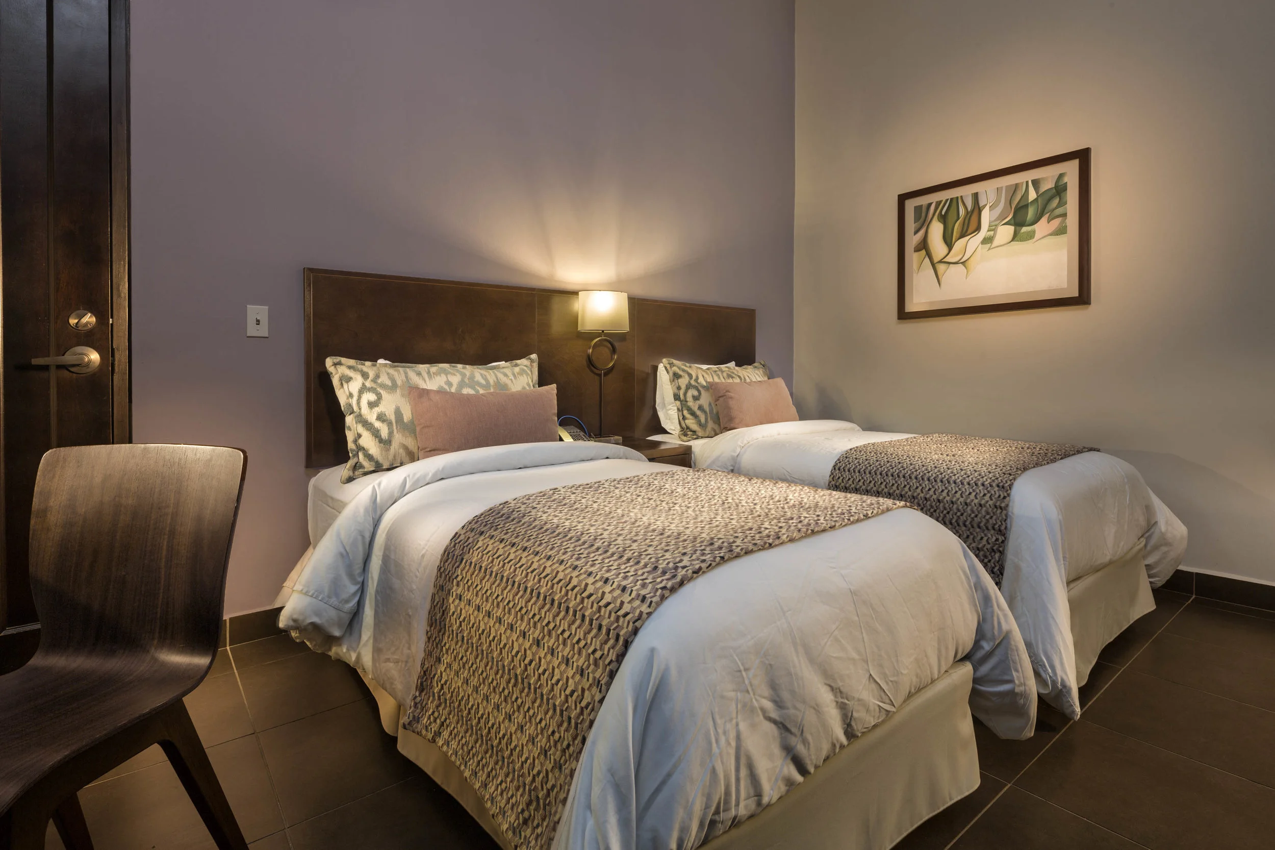 Gallery — Decanter Hotel