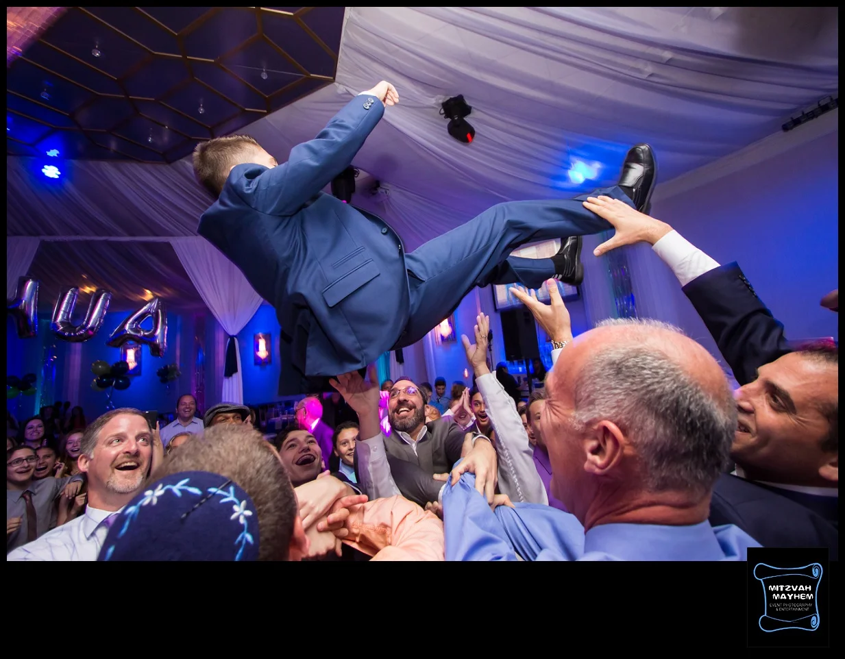 bnai-tikvah-bar-mitzvah-photographer-9905.JPG