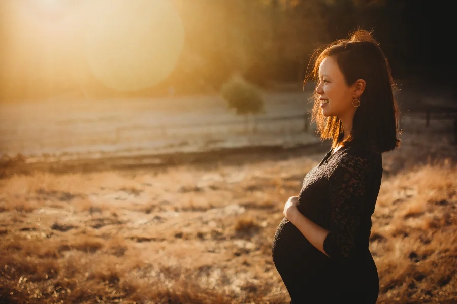 Choi Family Maternity Shoot at Garin Park Hayward