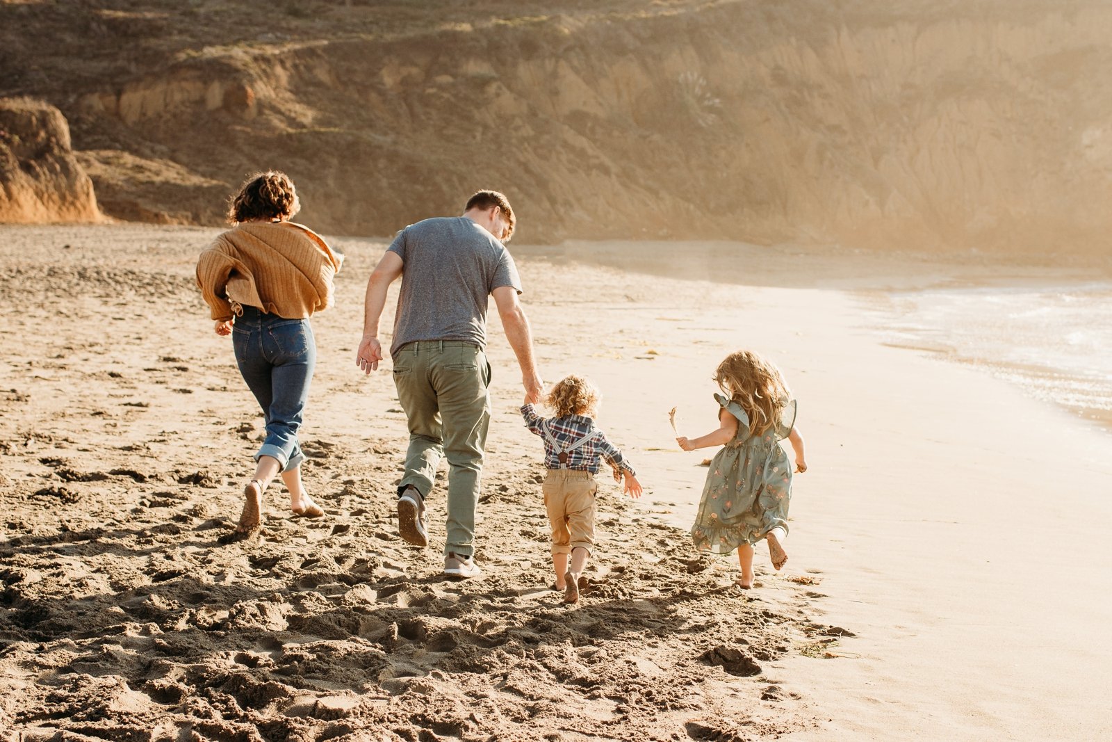 bay area beach photoshoot sunset family lifestyle photographer young soul photography  39.jpg