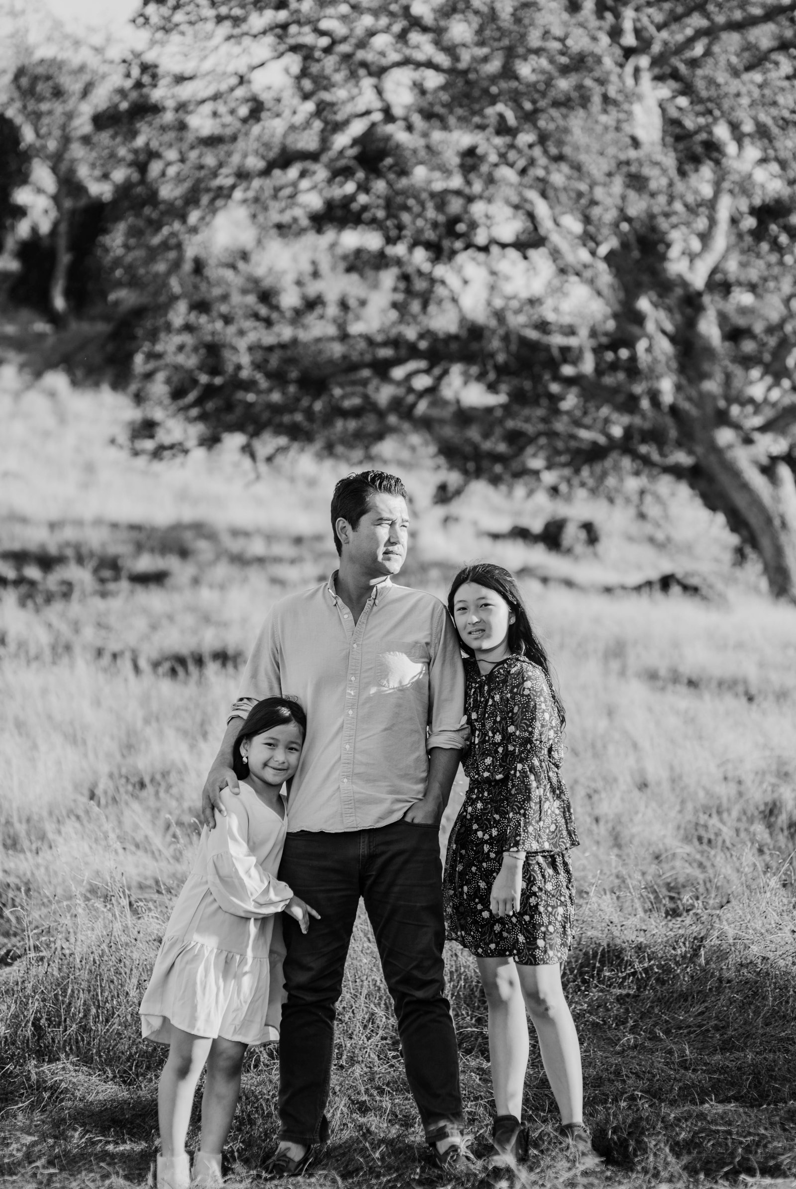 walnut creek family photoshoot east bay lifestyle photographer family of five golden hour fields tree  15.jpg