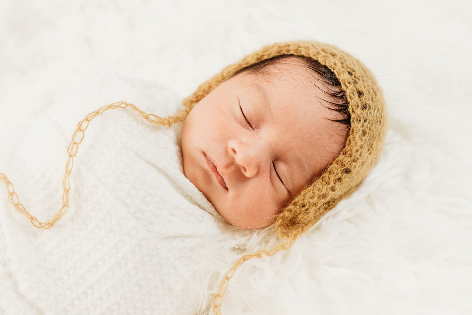 Walnut creek Newborn lifestyle photography at home photoshoot Young Soul Photography East Bay Photographer 23.jpg