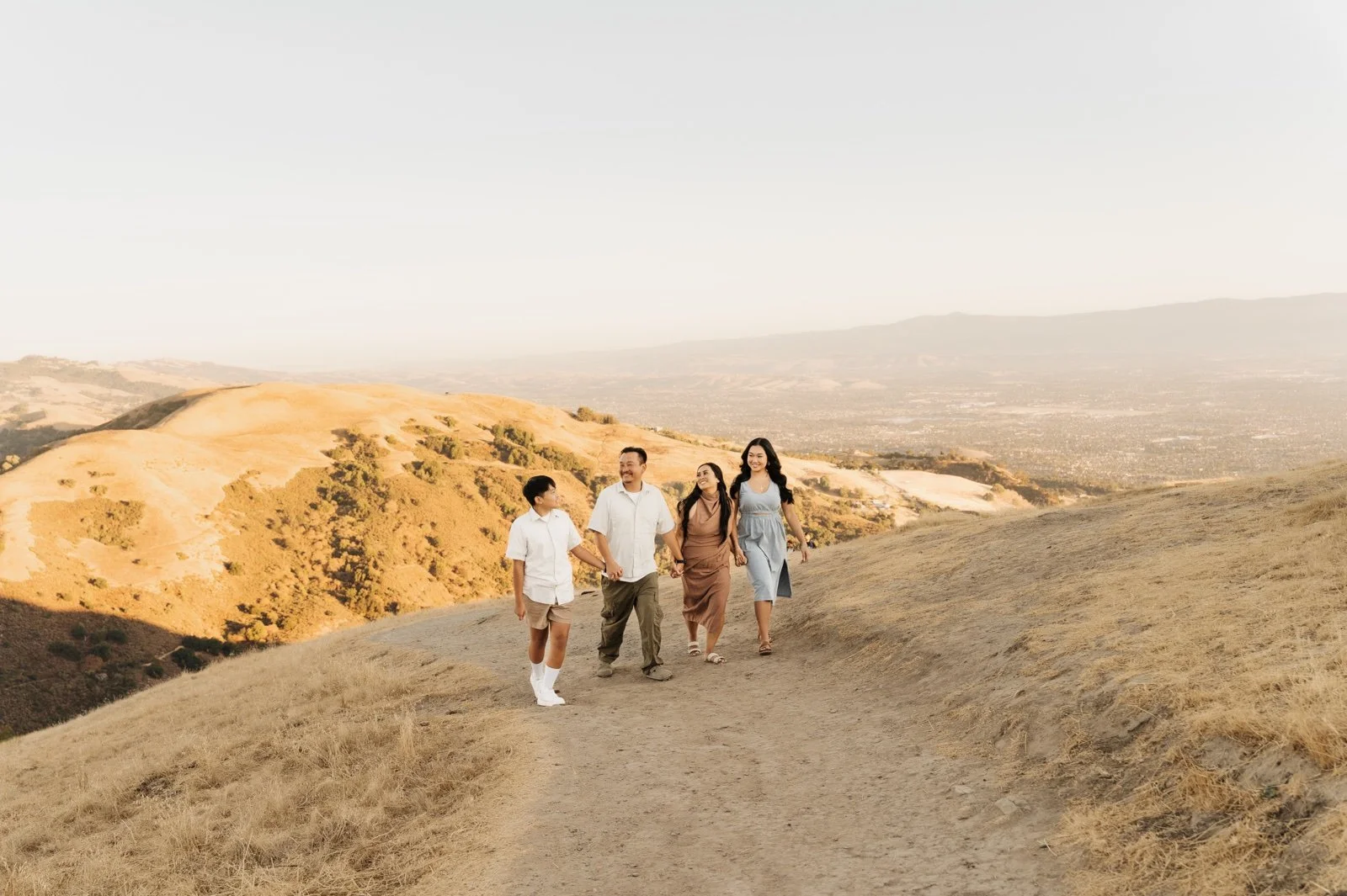 bay area fun extended family photographer fall photoshoot19.jpg