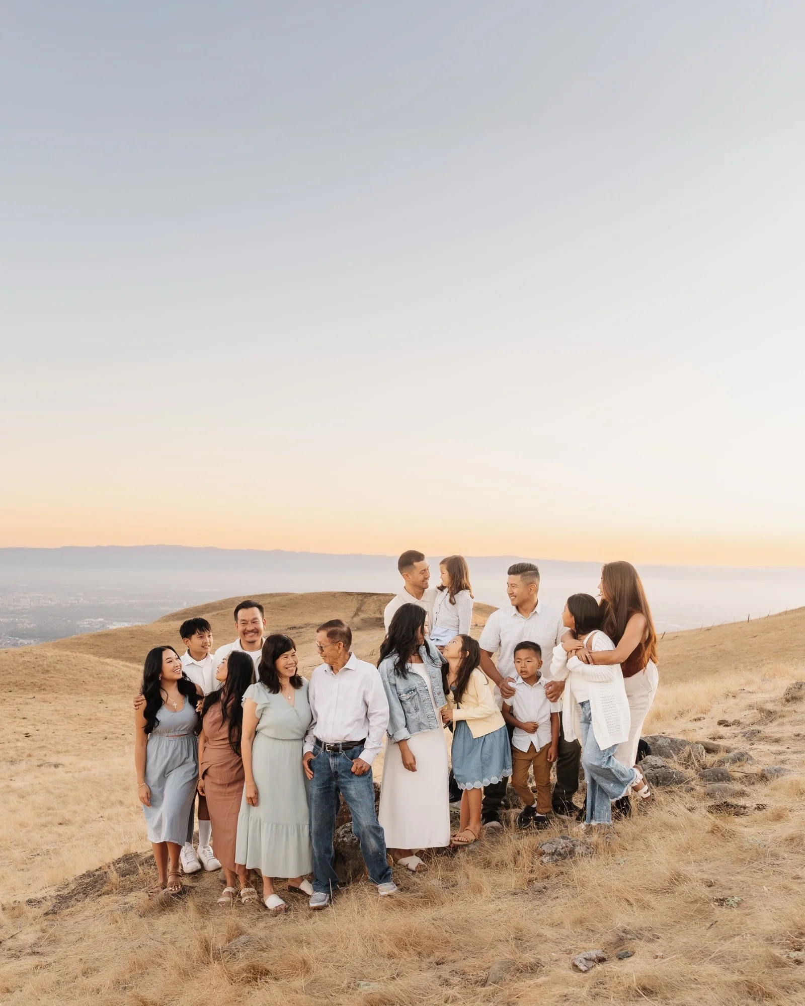 bay area fun extended family photographer fall photoshoot49.jpg