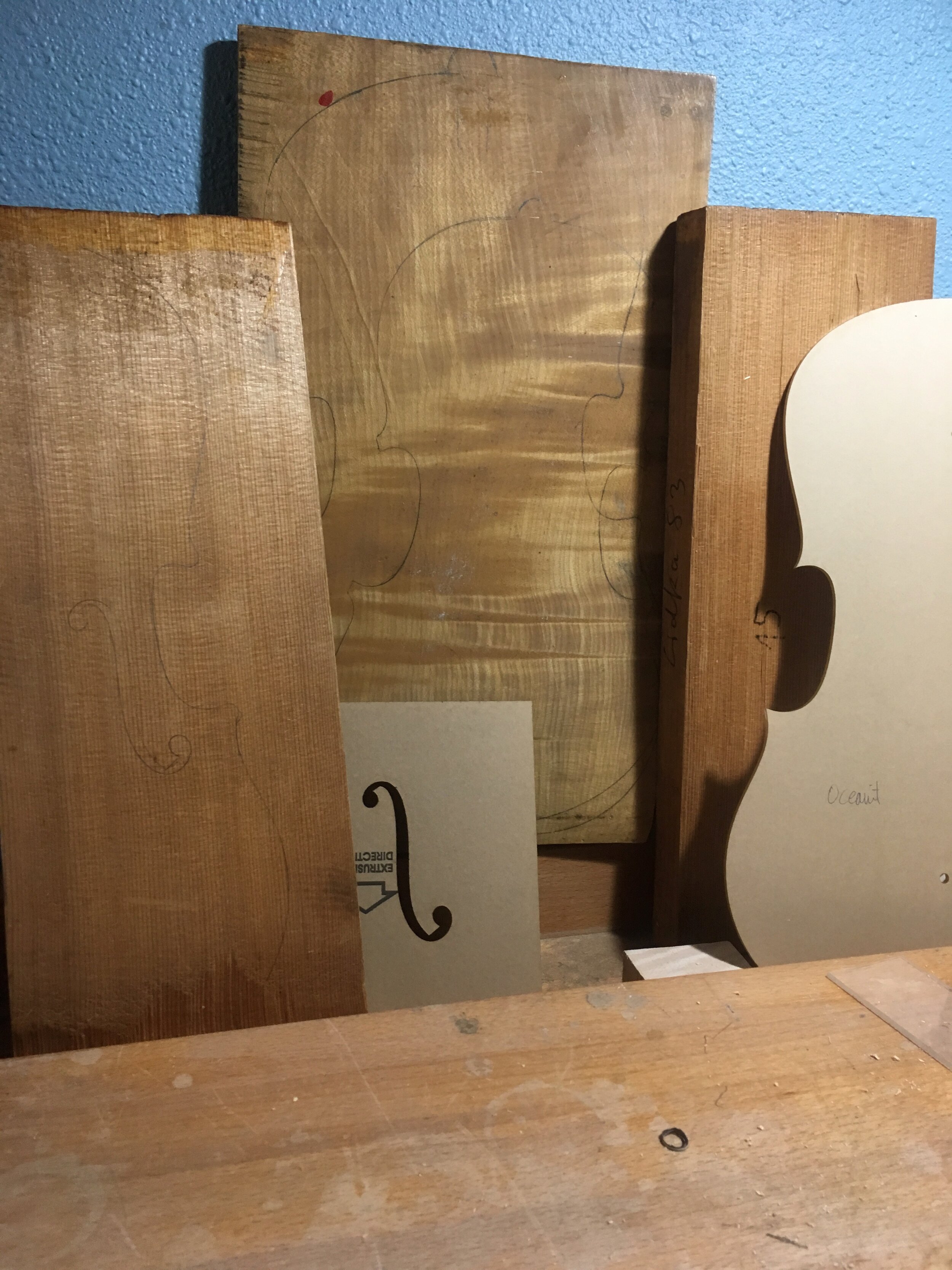  Choosing the wood for the Testore viola 