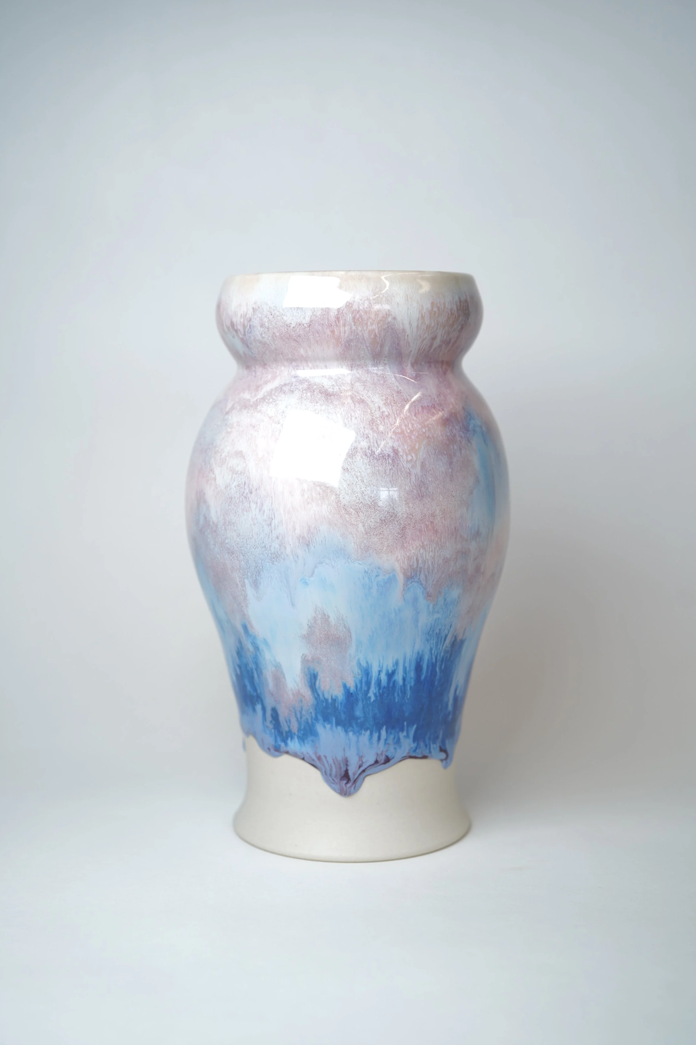 Hiuchi  VASE (hydrangea) V-E