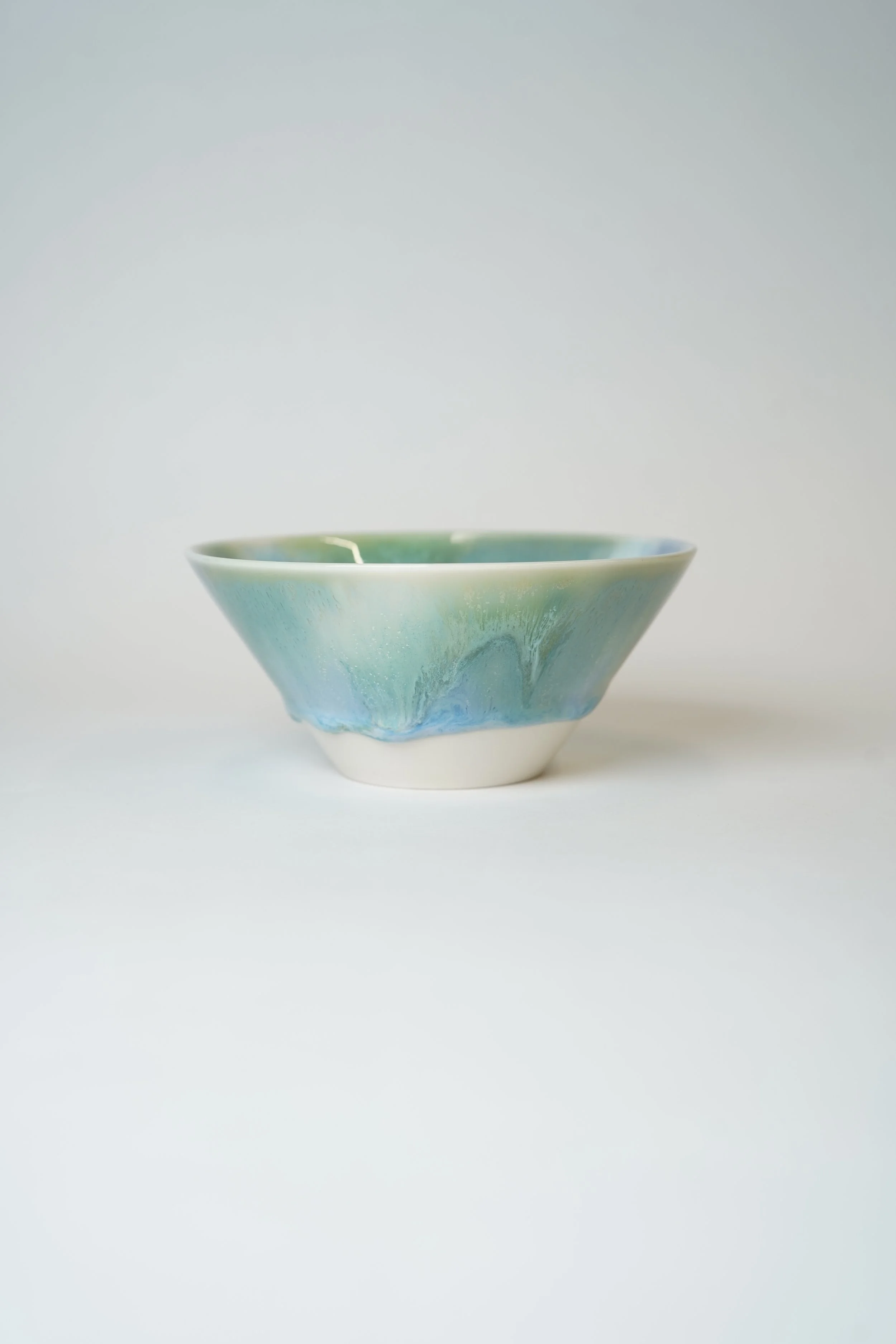 Tilted Bowl (Lake)style1
