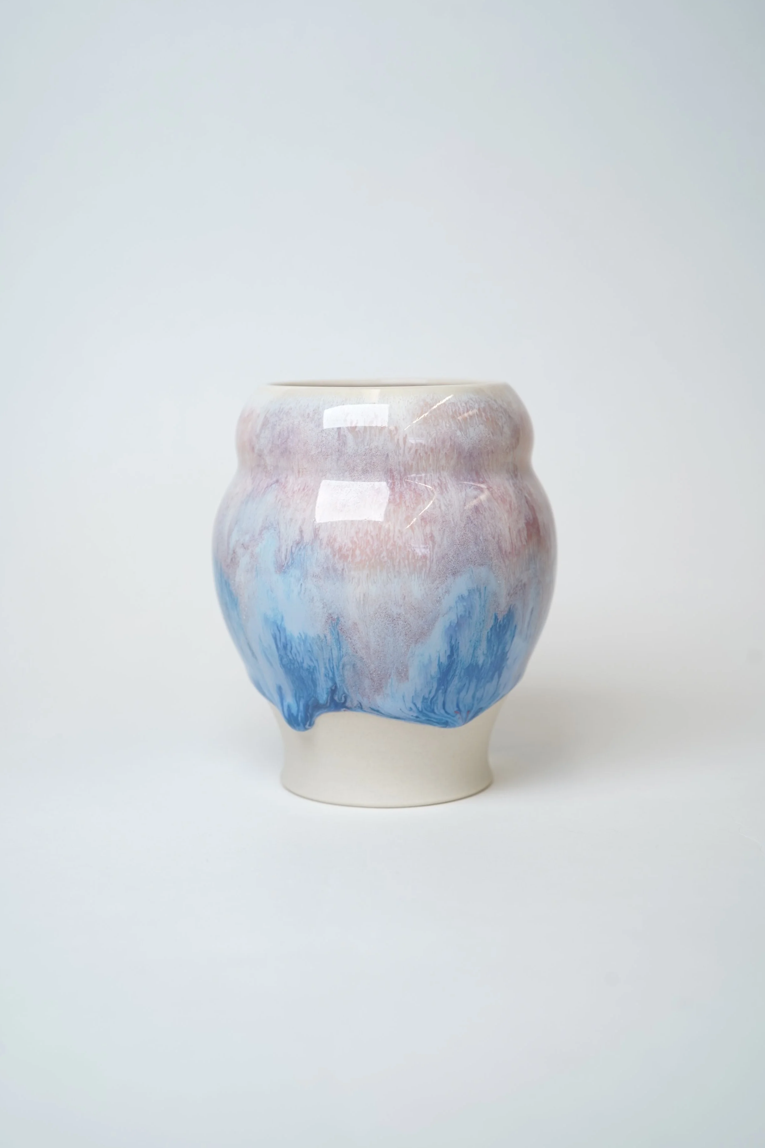 Hiuchi  VASE (hydrangea) V-C