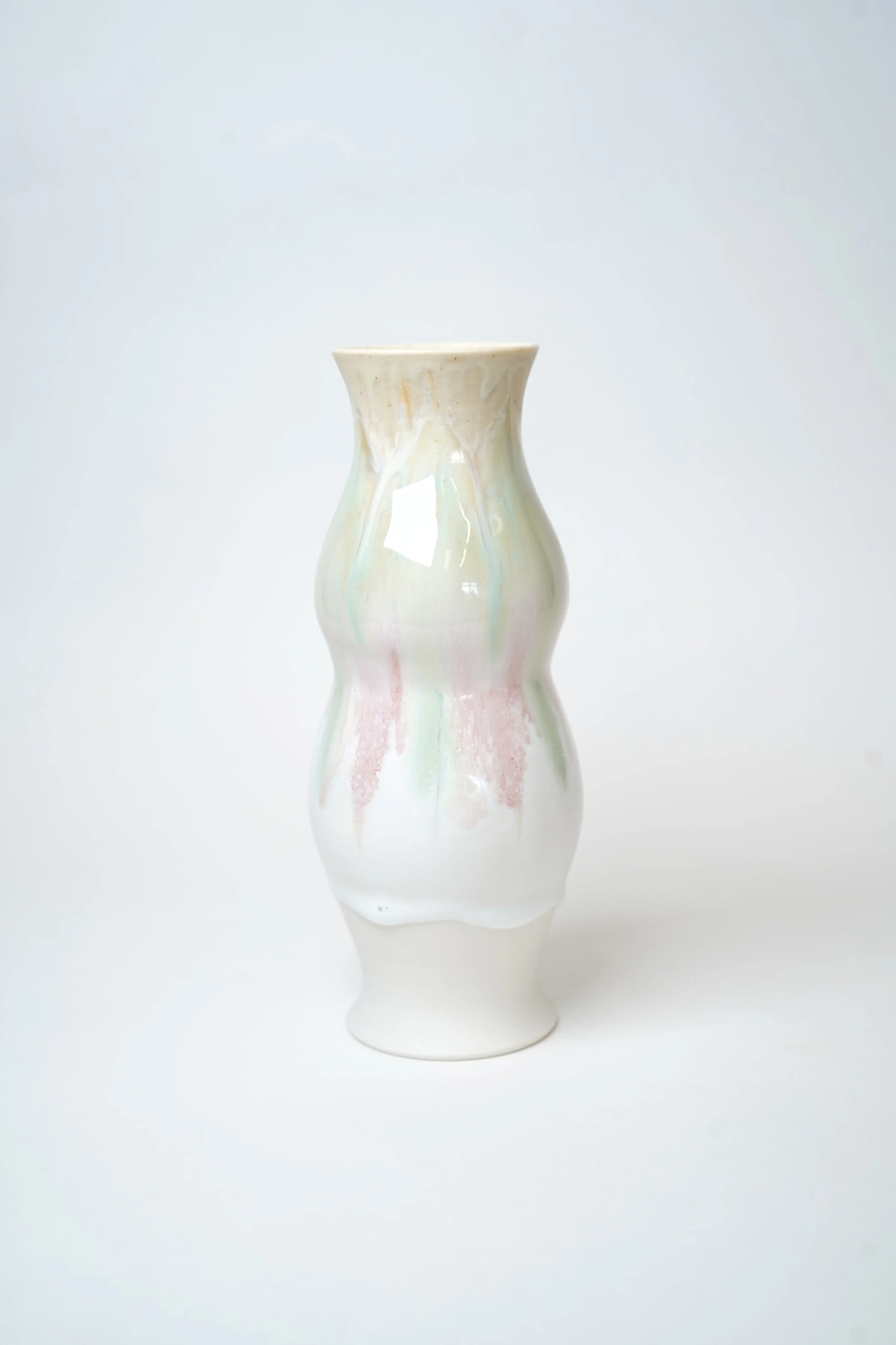 Hiuchi  VASE Lily 2