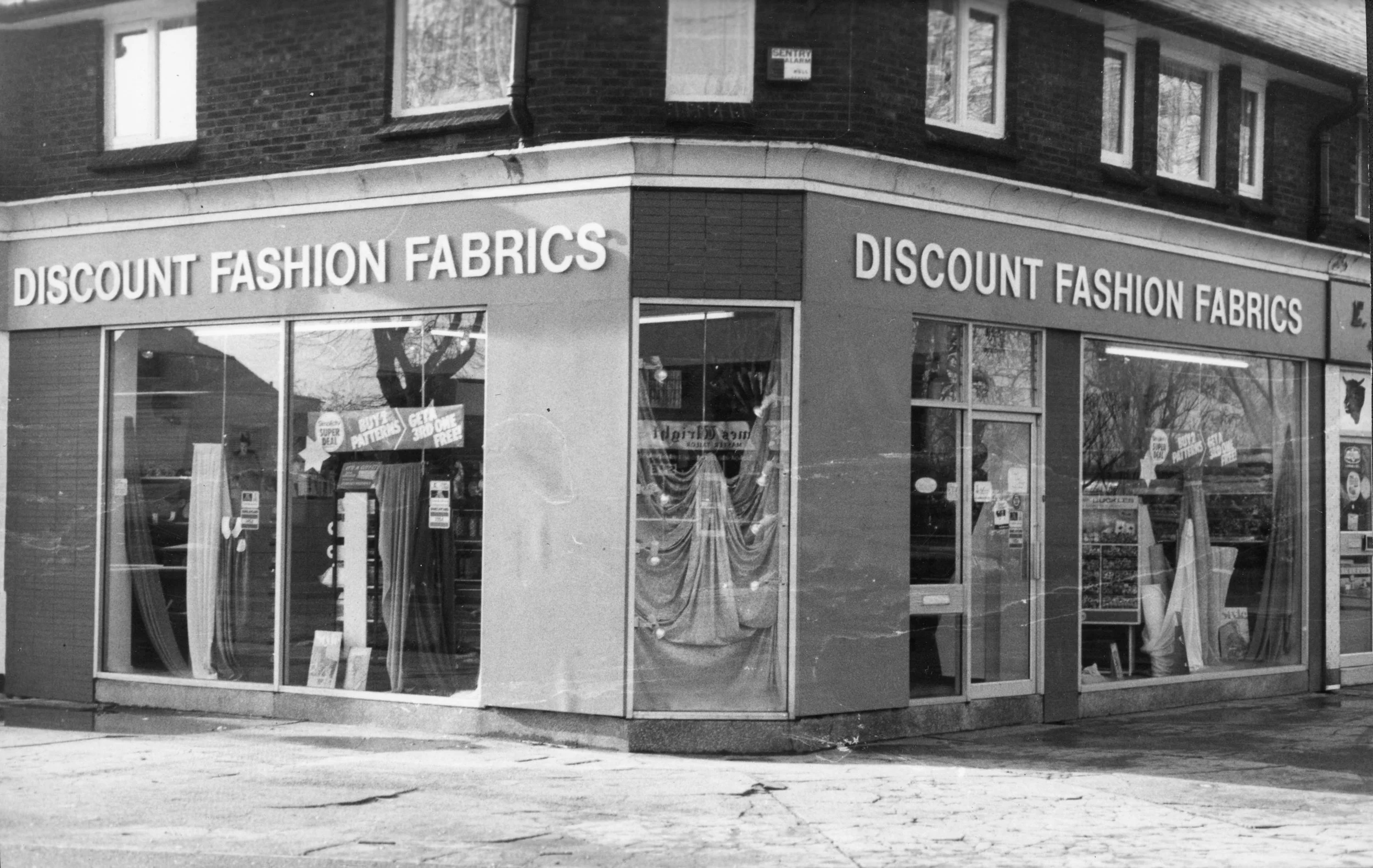 Discount Fashion Fabrics, Anlaby Road. Commissioned by Hull Daily Mail.