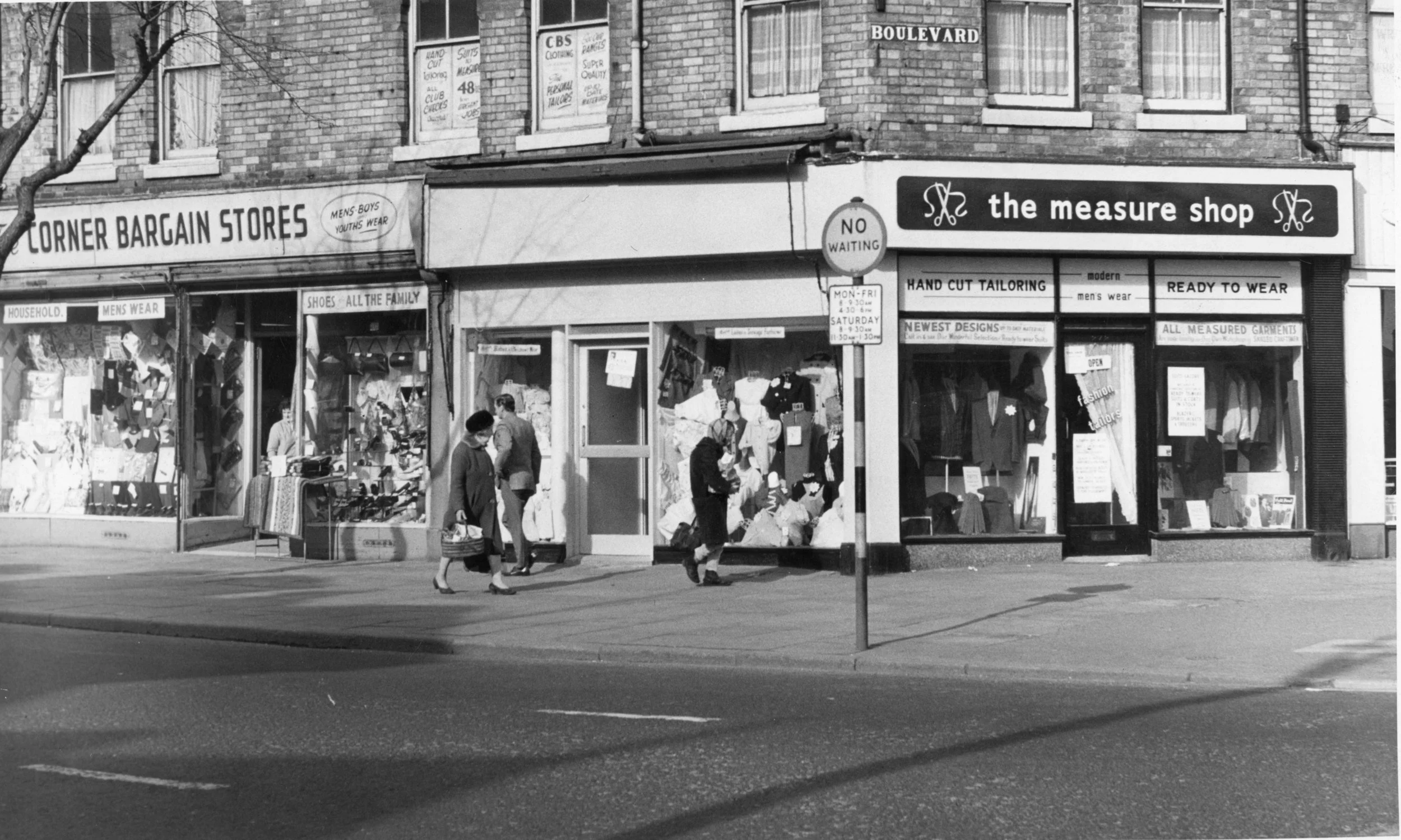 Corner of Hessle Road and Boulevard: Corner Bargain Stores and The Measure Shop tailoring, 1960’s. Commissioned by Hull Daily Mail.
