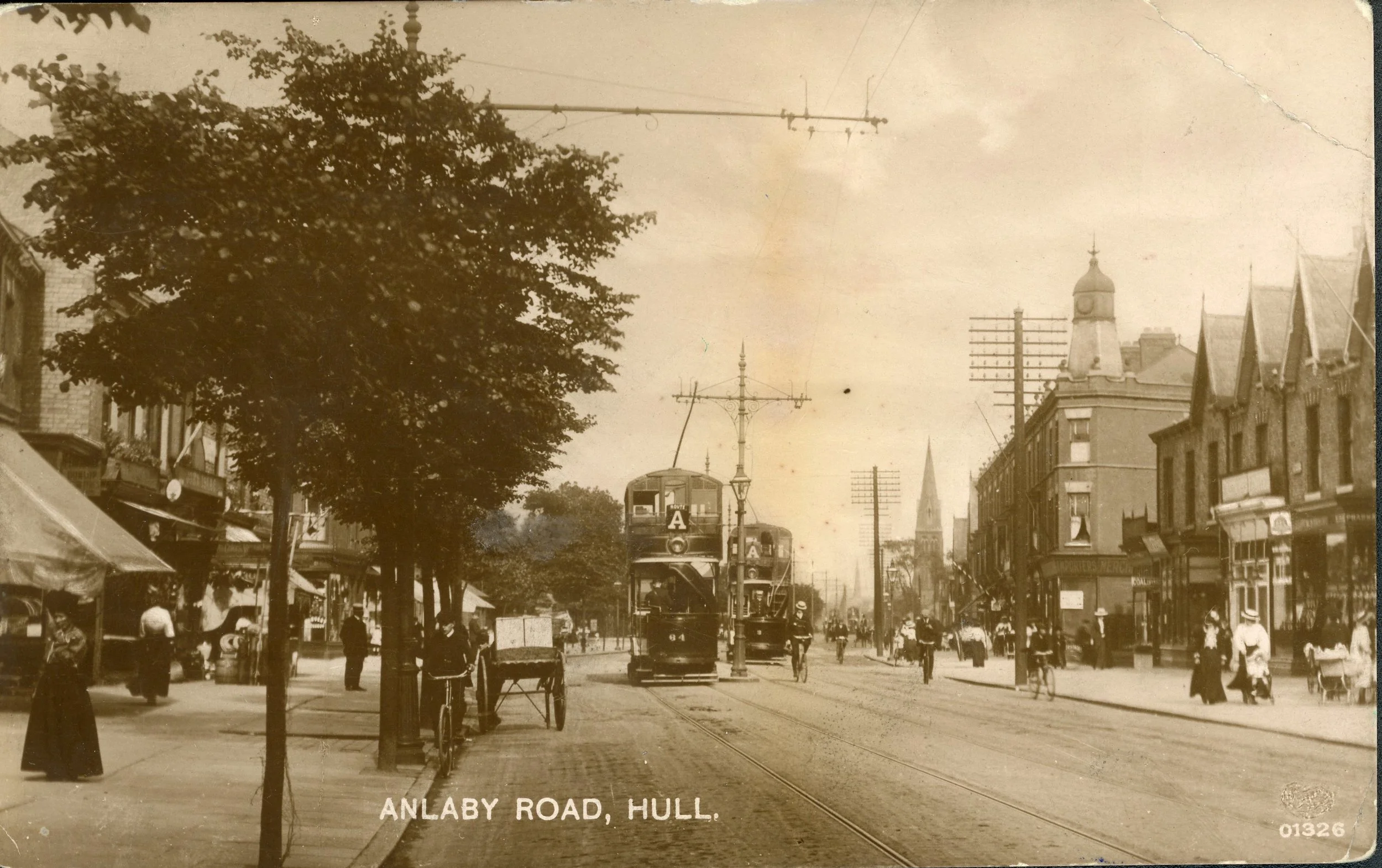 Trams on Anlaby Road near West Park. Commissioned by Hull Daily Mail.