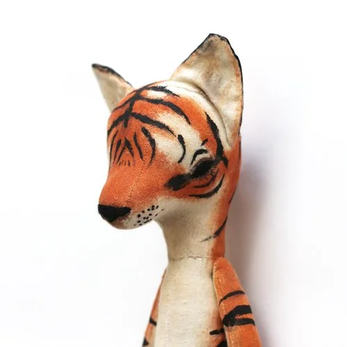 painted_tiger_doll6_sml.jpg