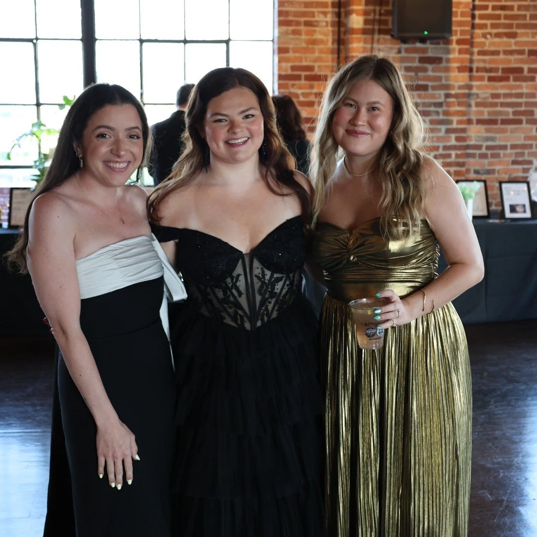 FIVE DAYS LEFT to get your Early Bird Tickets! Celebrate with the NJC this year on Saturday, June 27 at Room With A View Nashville. Drinks, dancing, and celebrating the NJC! 

🎟️Get your tickets at the link in our bio