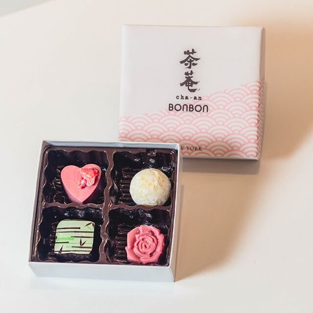 Life is like a box of chocolate, you never know what you&rsquo;ll get⁣
⁣For a limited time only, get a box of CHOCO BONBONS with handmade chocolates inside⁣
⁣⁣
⁣#chocolate #valentines #choco⁣
⁣#bonbon #chaanbonbon