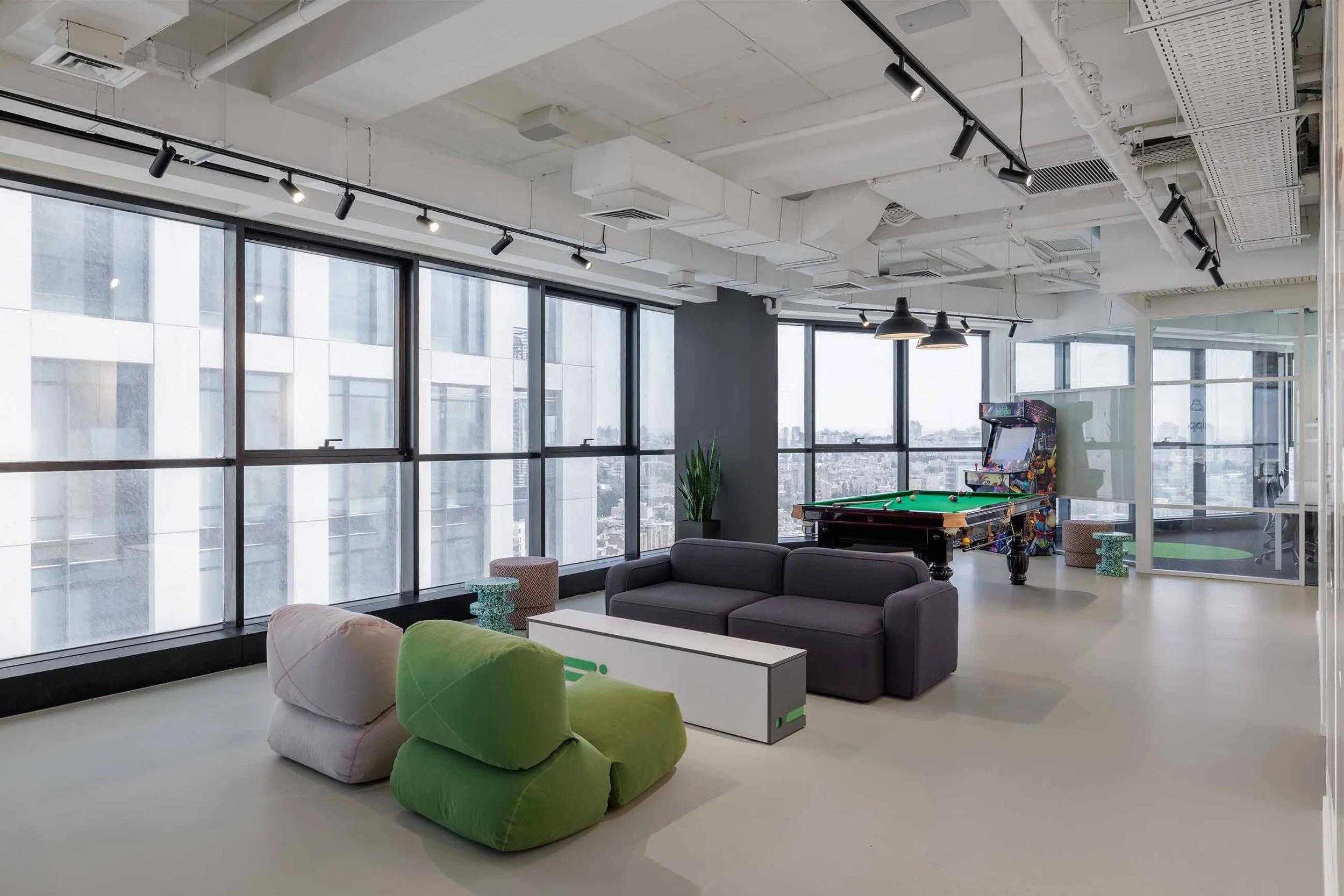 UTP_AS_HI (12) copy.jpg