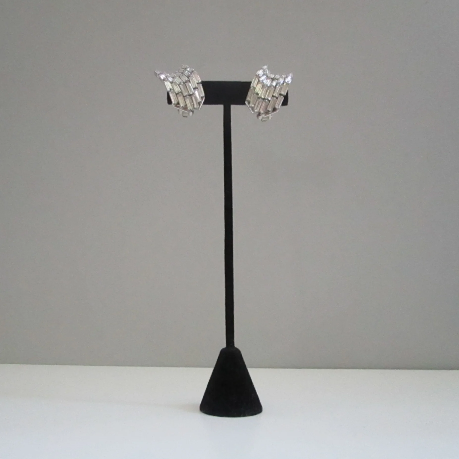 SOLD-Rhinestone Clip On