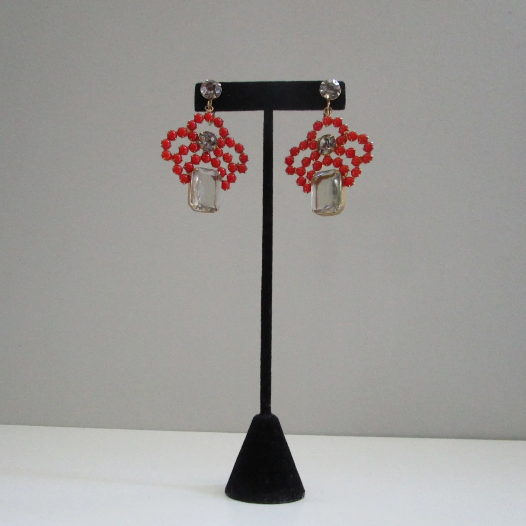 SOLD-Vintage Crystal Clip On