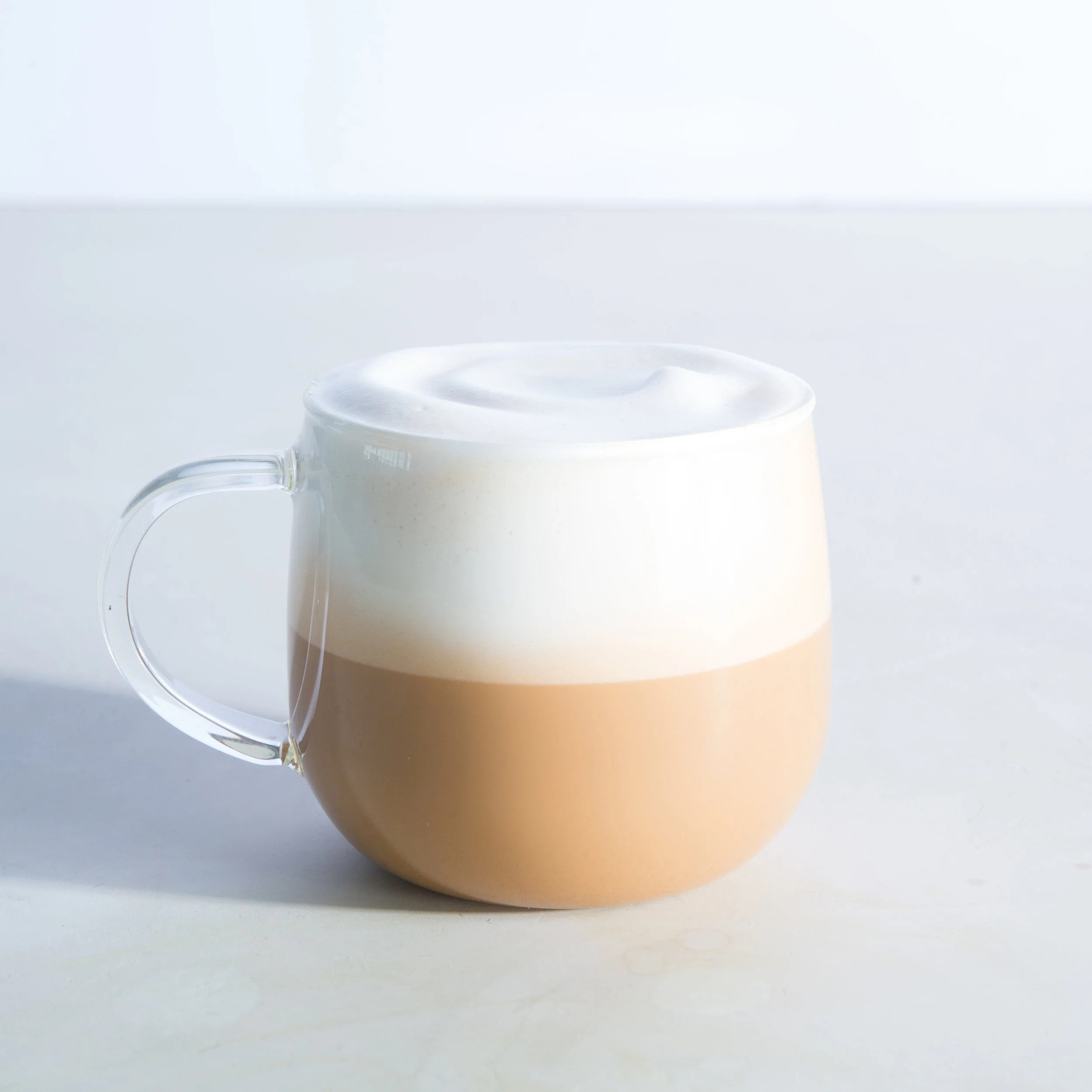 Food & Prop Styling : cappuccino