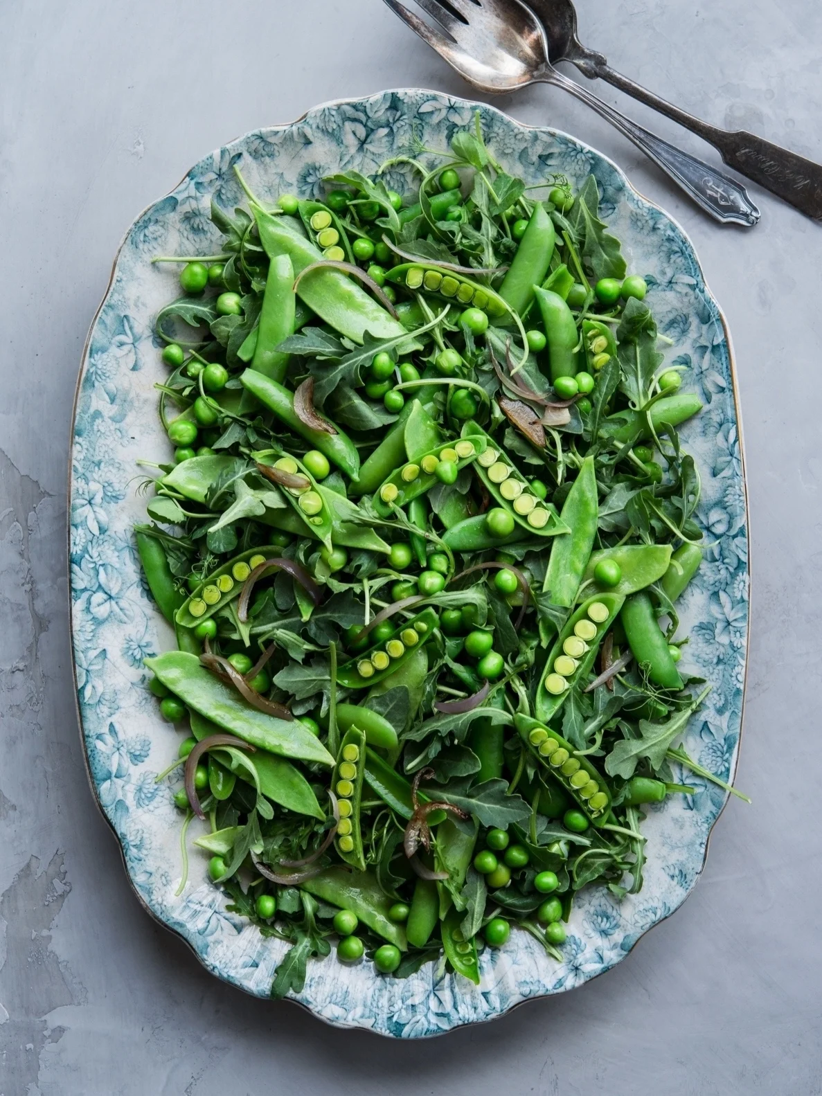 Food & Prop Styling : english pea salad