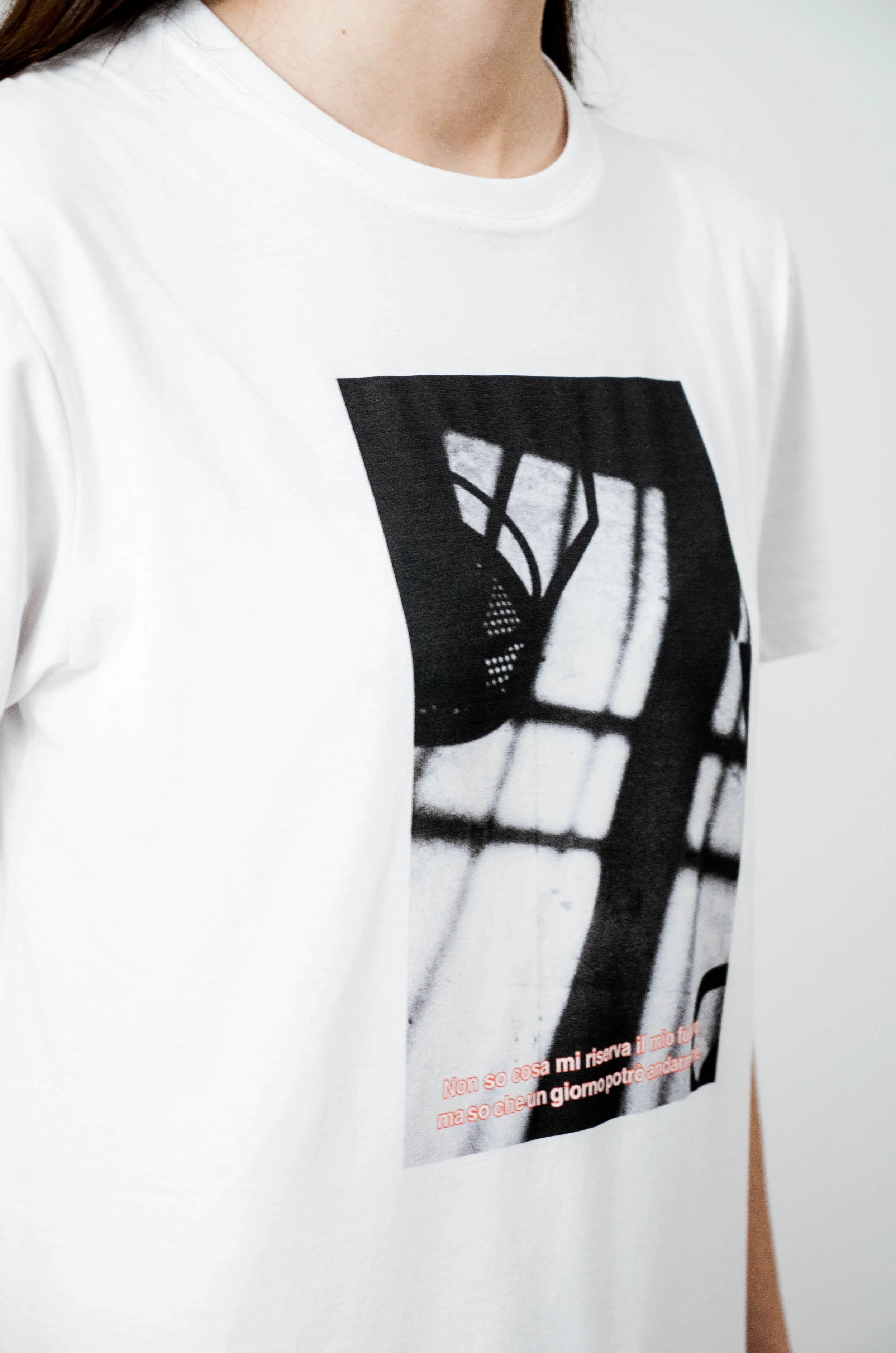 tshirt3 detail2.jpg