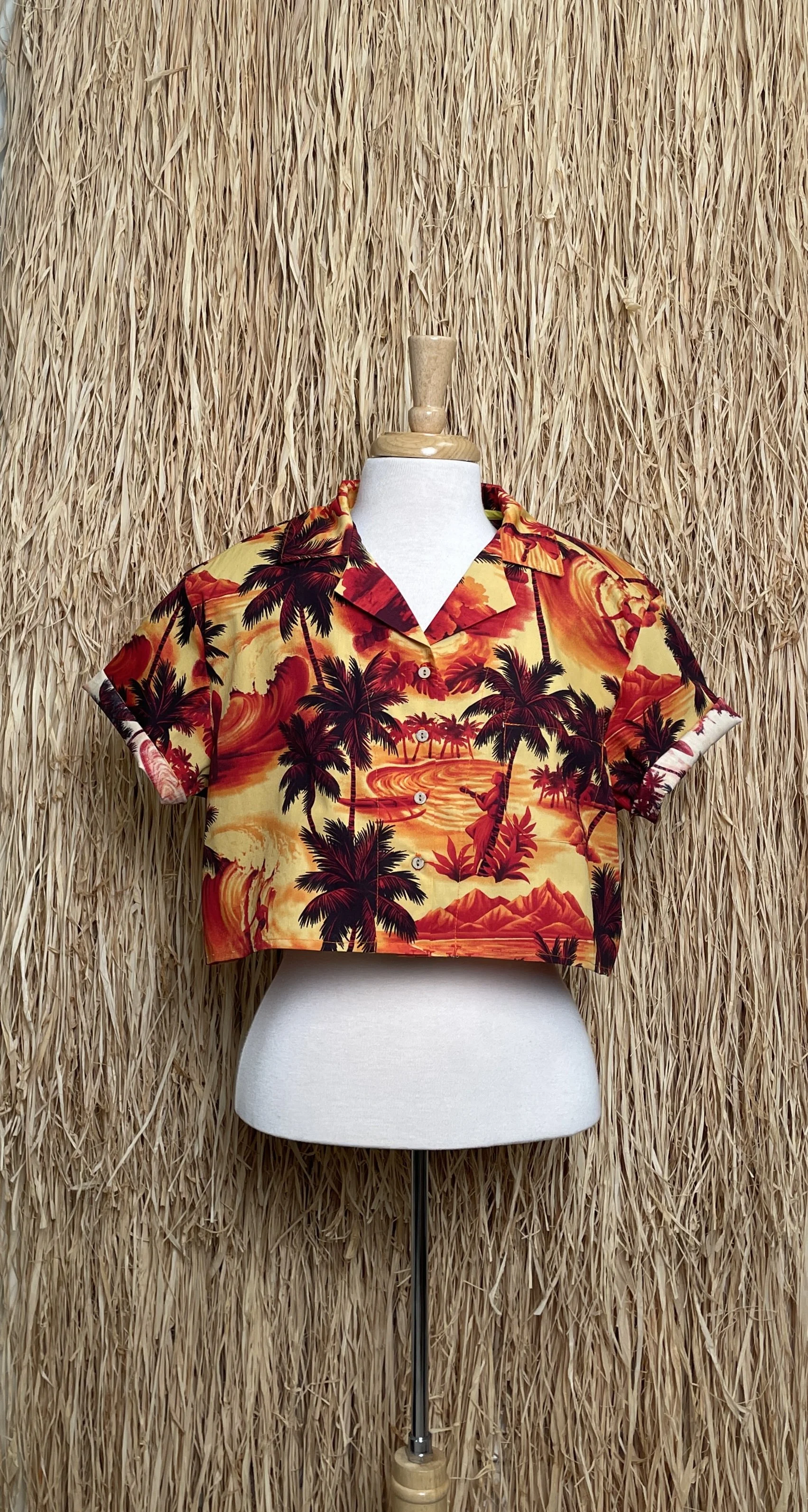 Surfer Sunrise Cropped Shirt