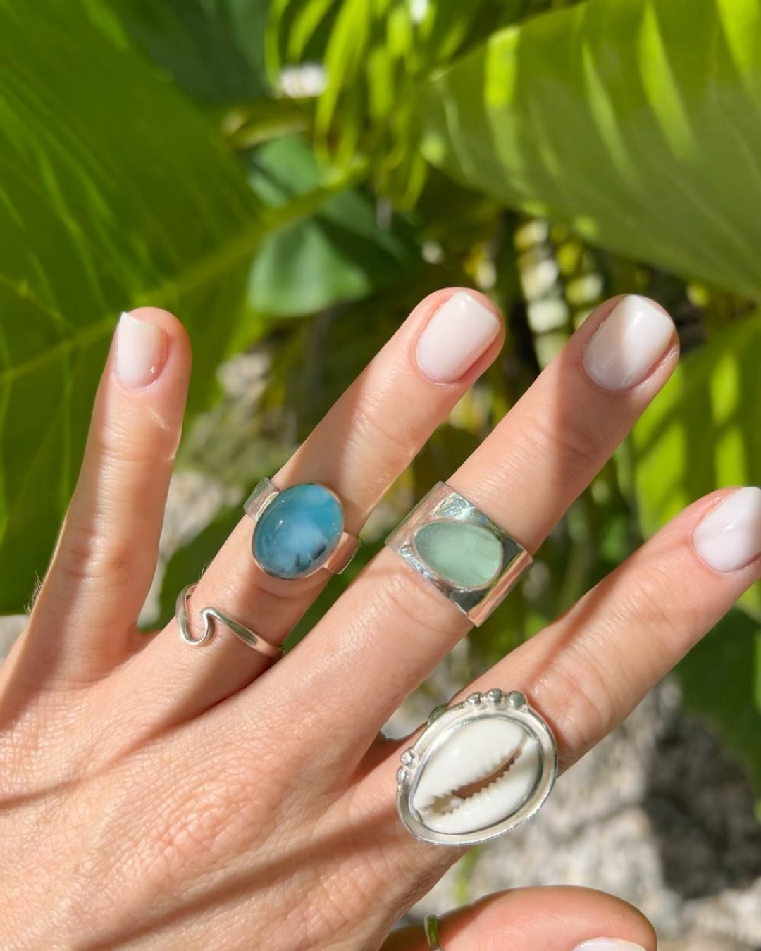 NEW PIECES ✨
- Larimar
- Sea glass bold band
- Chunky Cowrie
- Sea glass earrings

✨✨