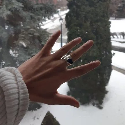 Sarah with one of my favorite new wide band seaglass ring ✨  A perfect fit!