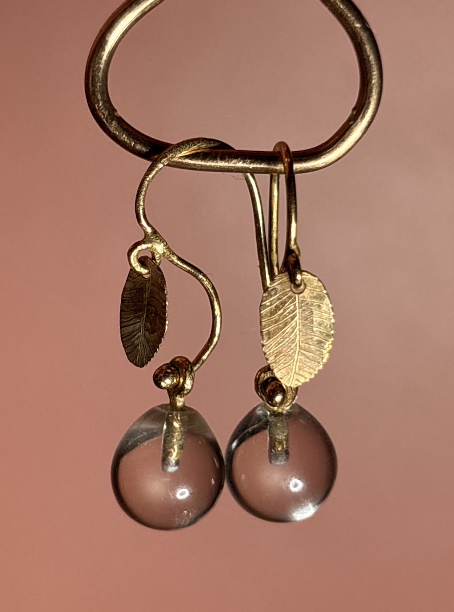 Gold Leaves and Crystal Drops