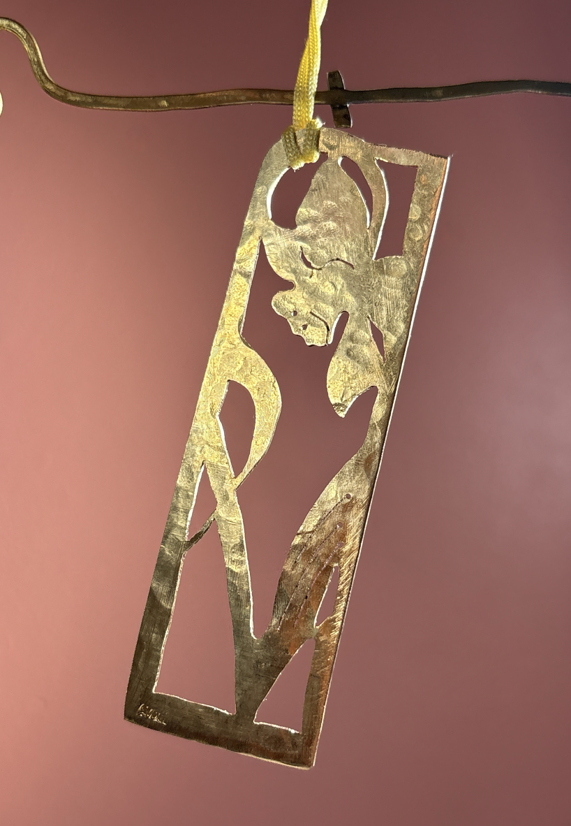 Studio Avdel Sasha Dubodel Brass Daffodil Bookmark 2.png
