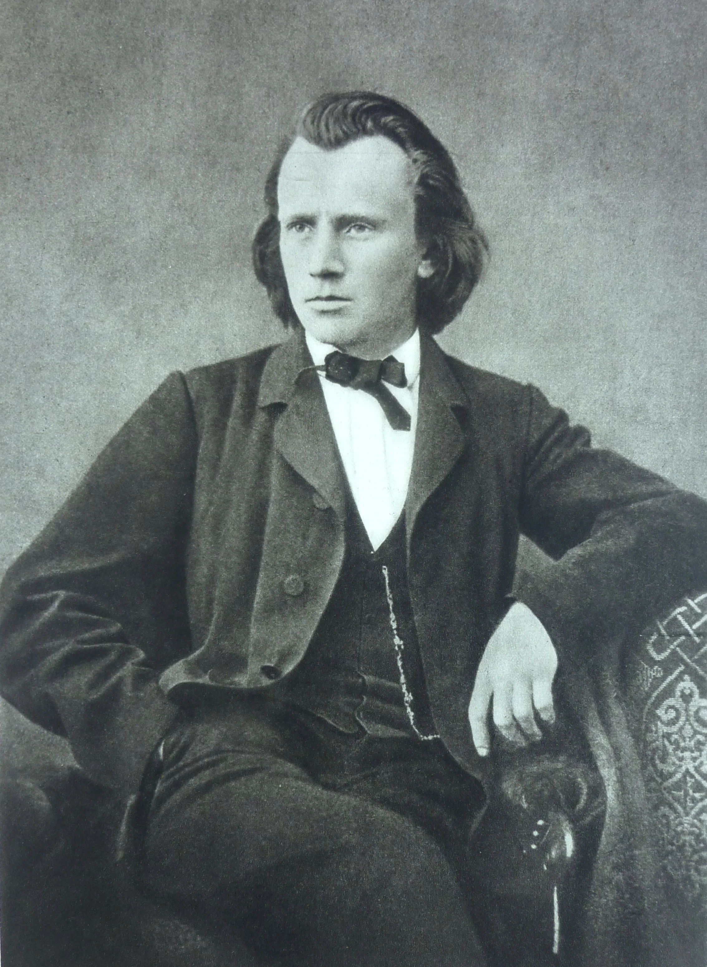 Johannes_Brahms_1866.jpg