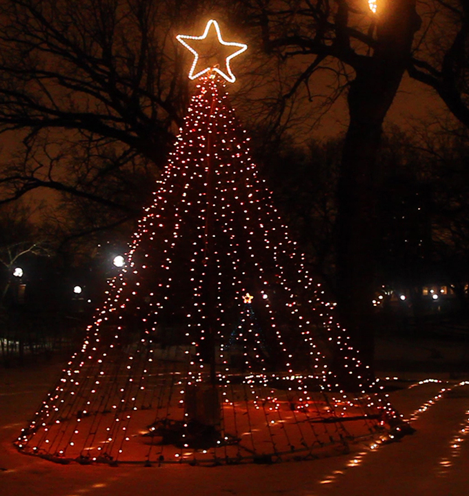 Commercial Holiday Lights in Chicago