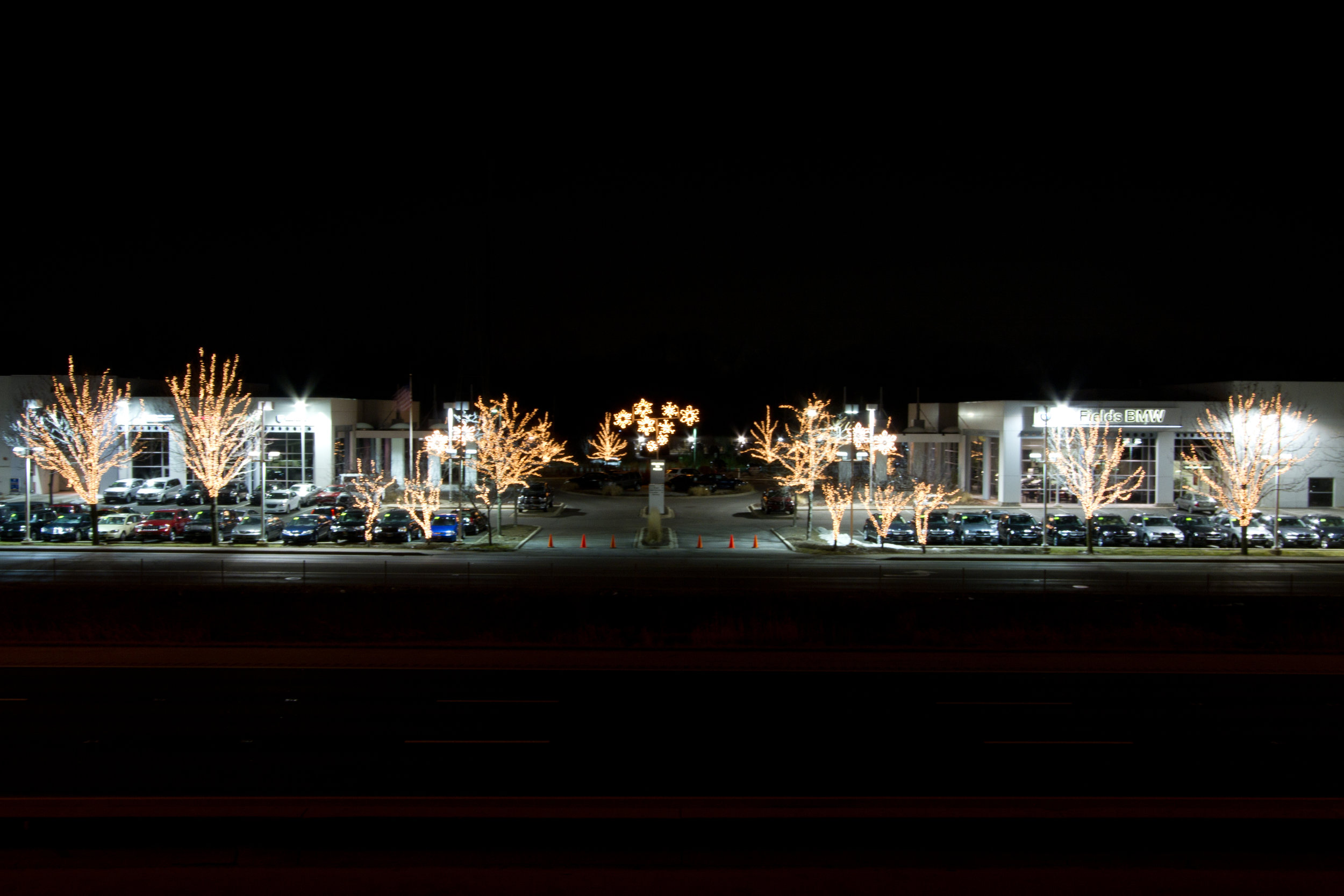Commercial Holiday Lighting for Car Dealership