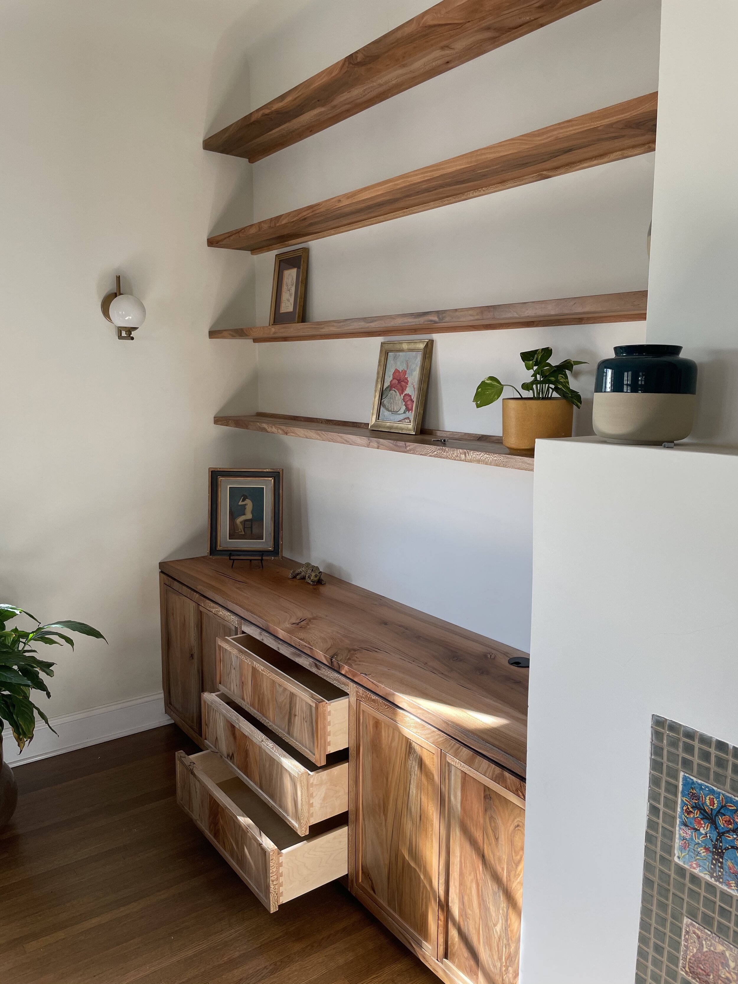 Sycamore Built In with Floating Shelves