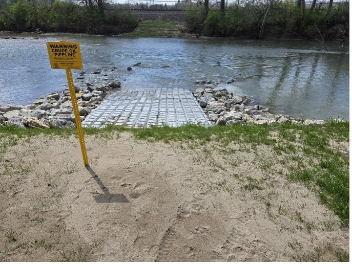 Picture of armored protection in riverbed