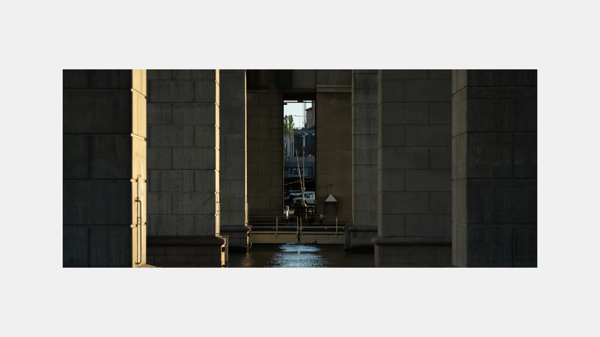 Comp 1_00015.jpg