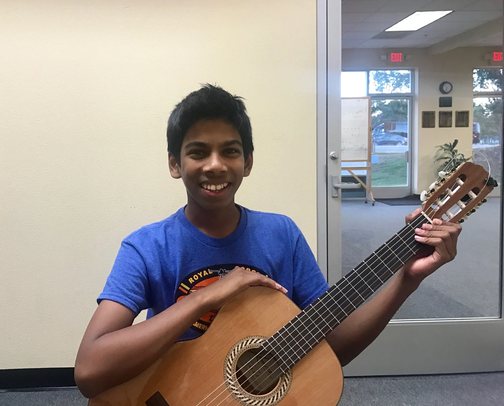 meran guitar.jpg