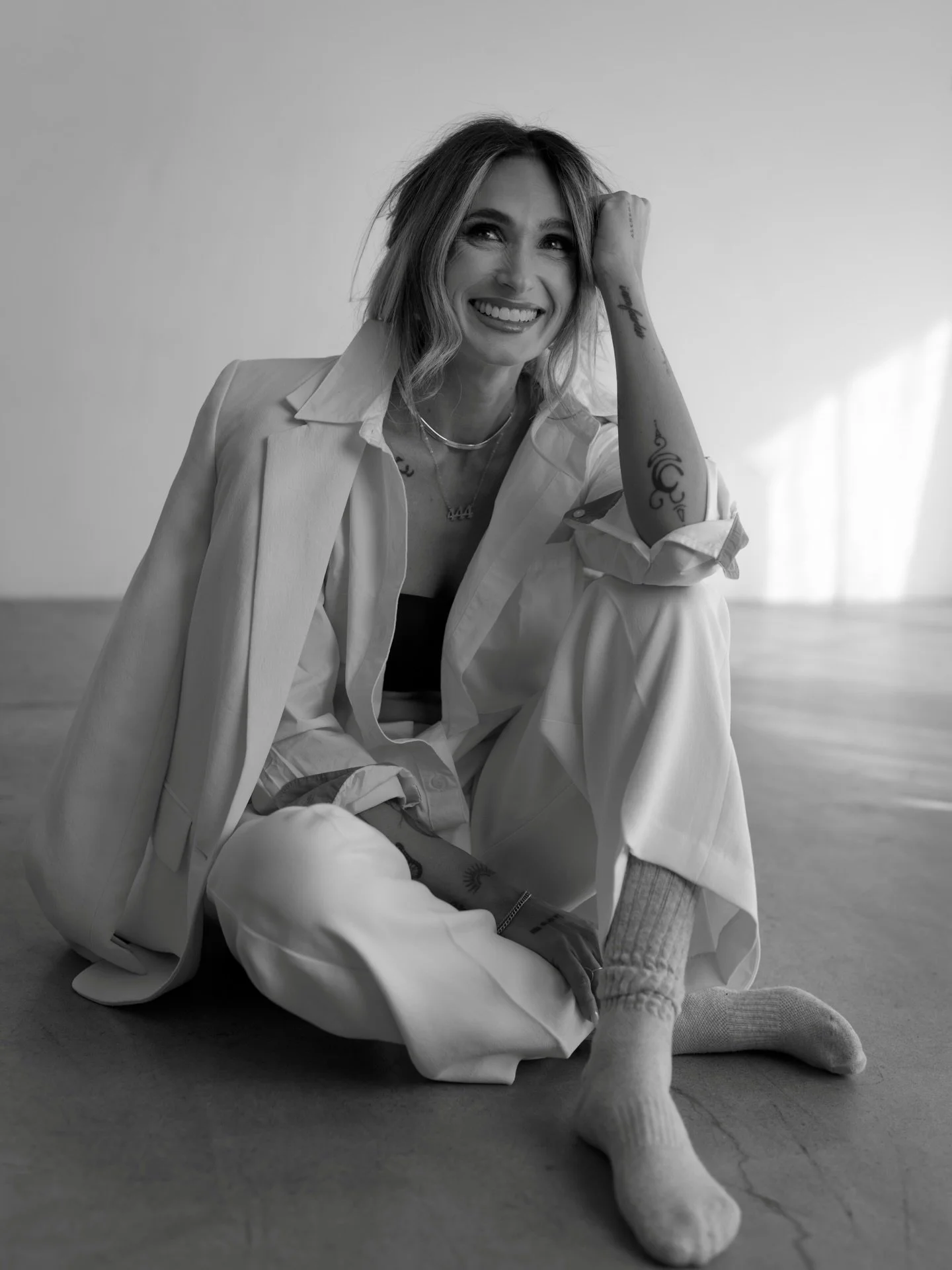 Lauren came into this brand shoot wanting something that felt true to her and her growing business. We created a mix of portraits and lifestyle imagery designed for press and social, images that work as hard as she does.

As she builds a team of wome