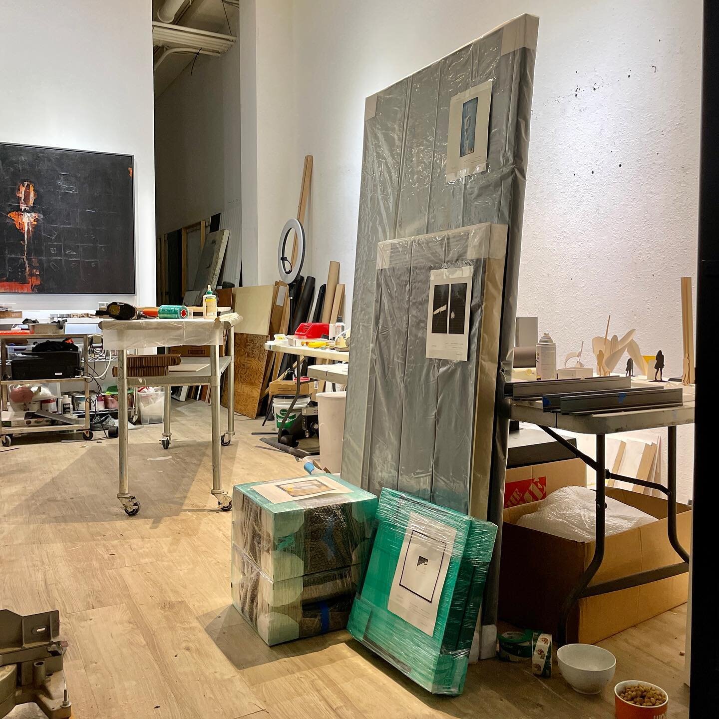 All packed up and ready to go! As always a big thank you to Laurie Ghielmetti Interiors, Kneedler Fauch&eacute;re and Norton Fine Art. Takes a village 💪