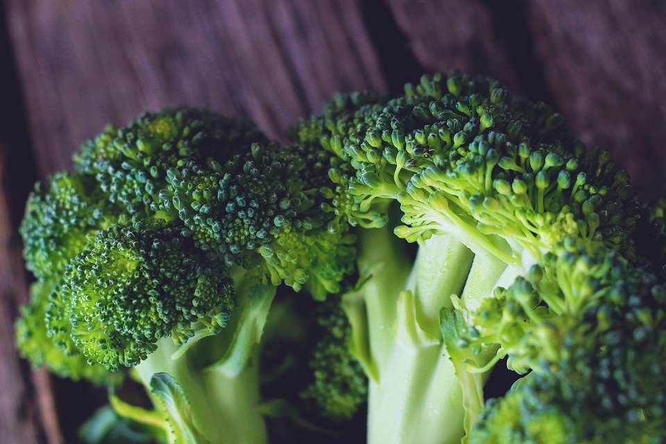 Broccoli-Vegetables-Healthy-Green-Green-Juice-4280771.jpg