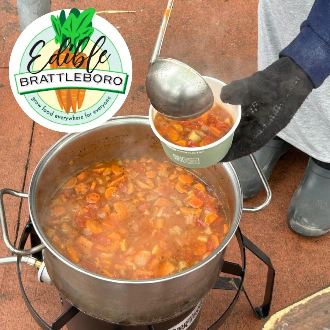 Free, homemade soup is served every Sunday from 1-3pm on the patio at the @brattleborofoodcoop. Anyone who needs a meal is welcome, no questions asked. Soup is prepared and served by @ediblebrattleboro volunteers.

Ingredients are sourced locally thr
